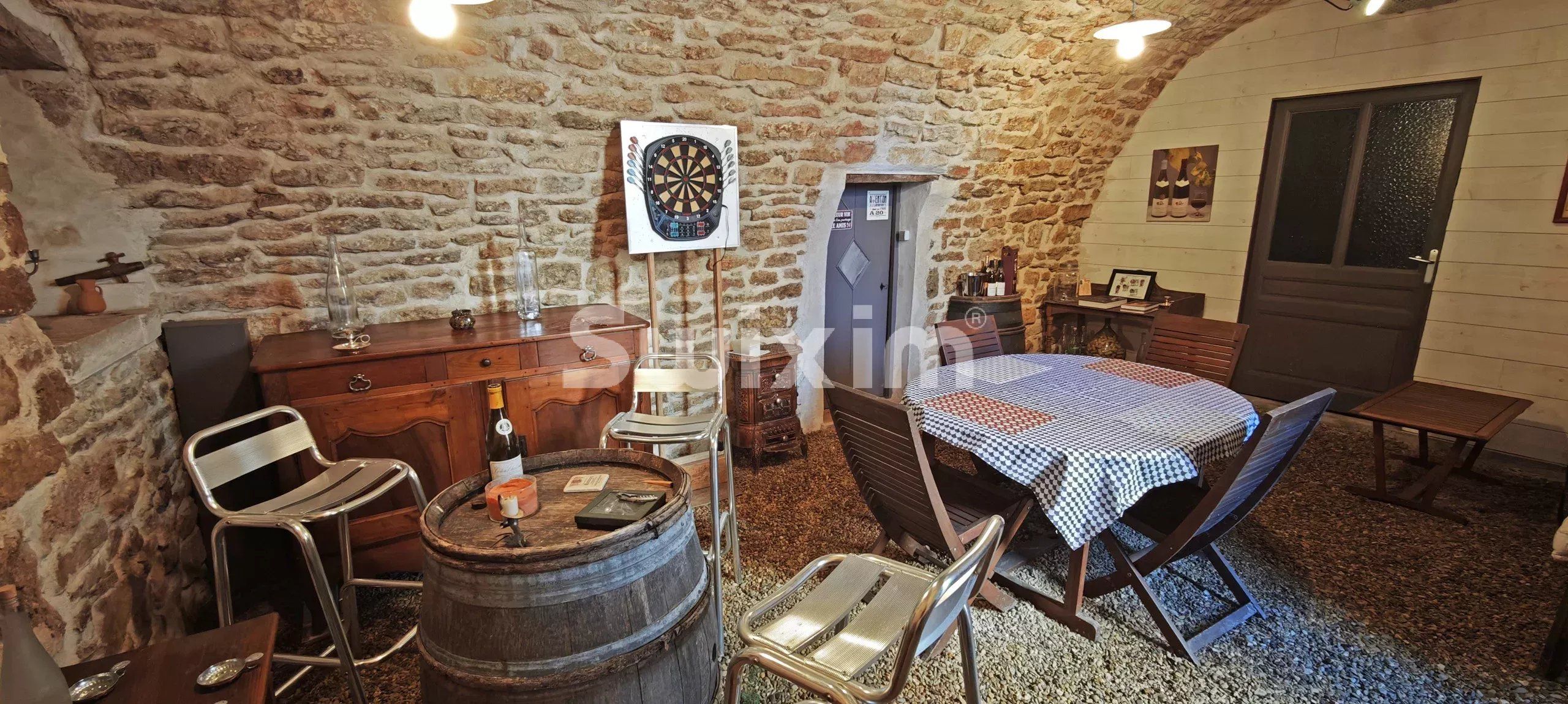 casa 9 Camere in vendita su Pesmes (70140)