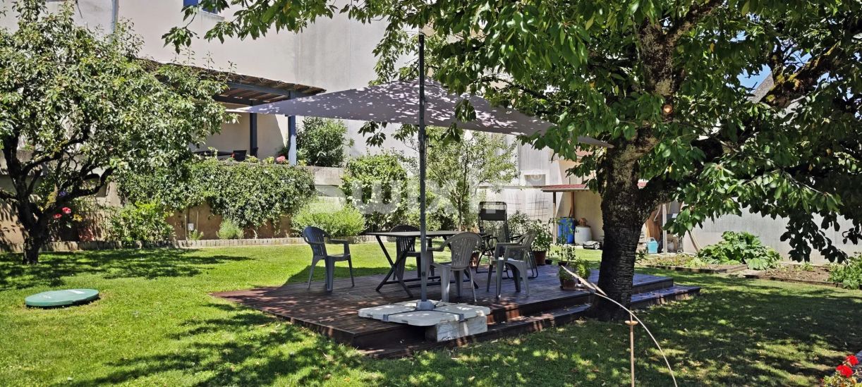 Vendita Casa Pesmes 9&nbsp;Camere 188&nbsp;m²