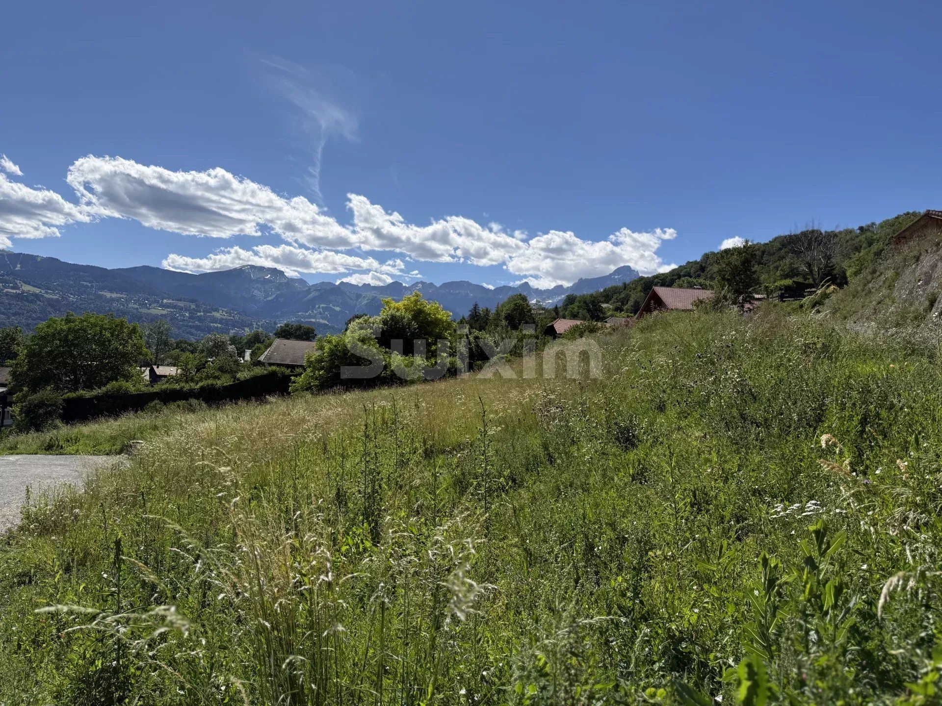 buildable land for sale on Passy (74190)