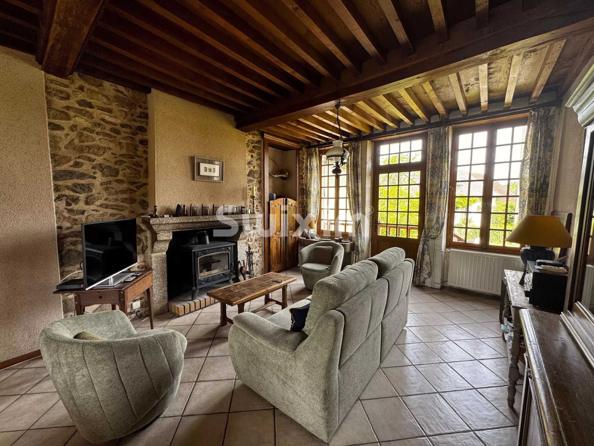 house for sale on Domecy-sur-Cure (89450)