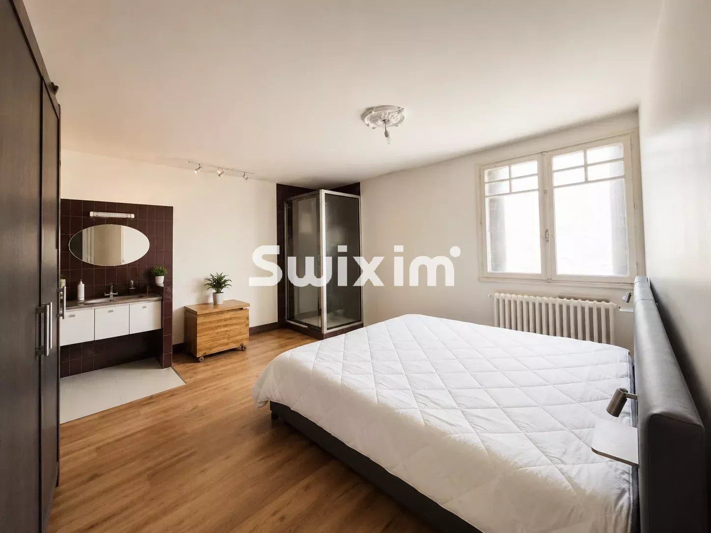 house 6 Rooms for sale on Lons-le-Saunier (39000)