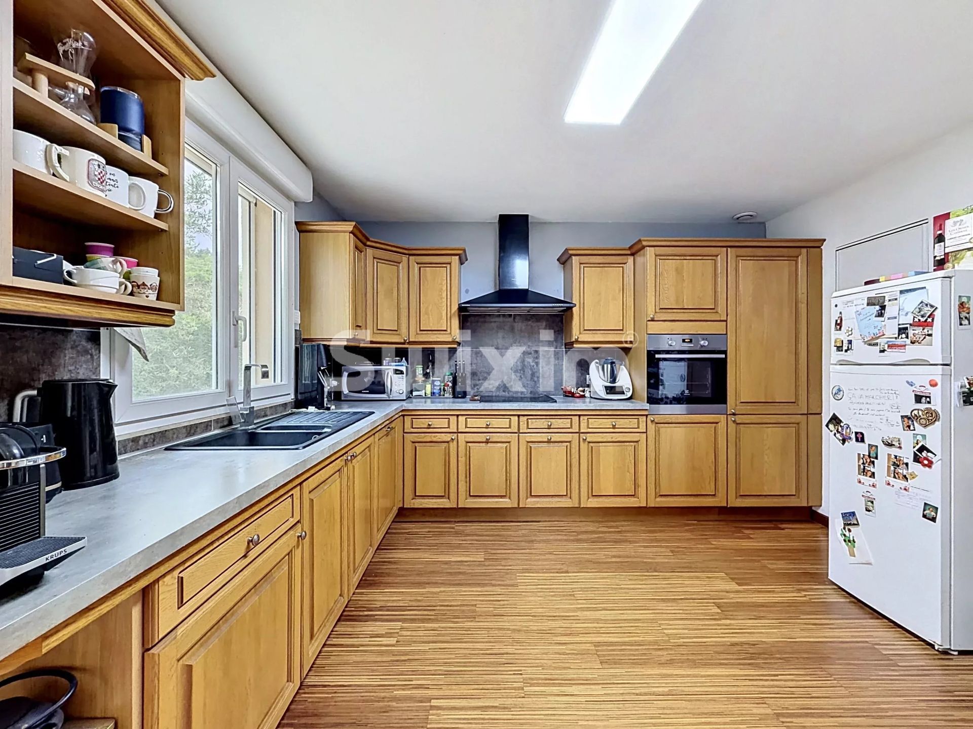 haus 5 Zimmer zum verkauf auf Péron (01630)