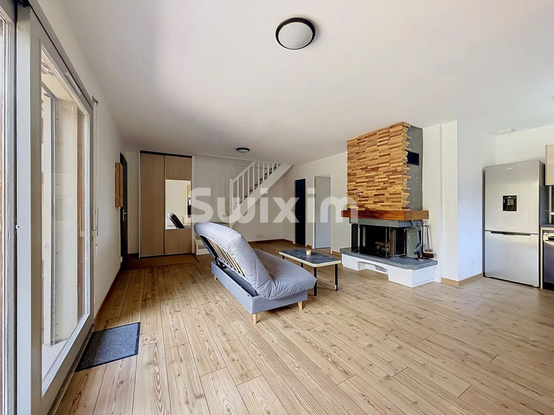 appartement 3 Zimmer zum verkauf auf Chevry (01170)