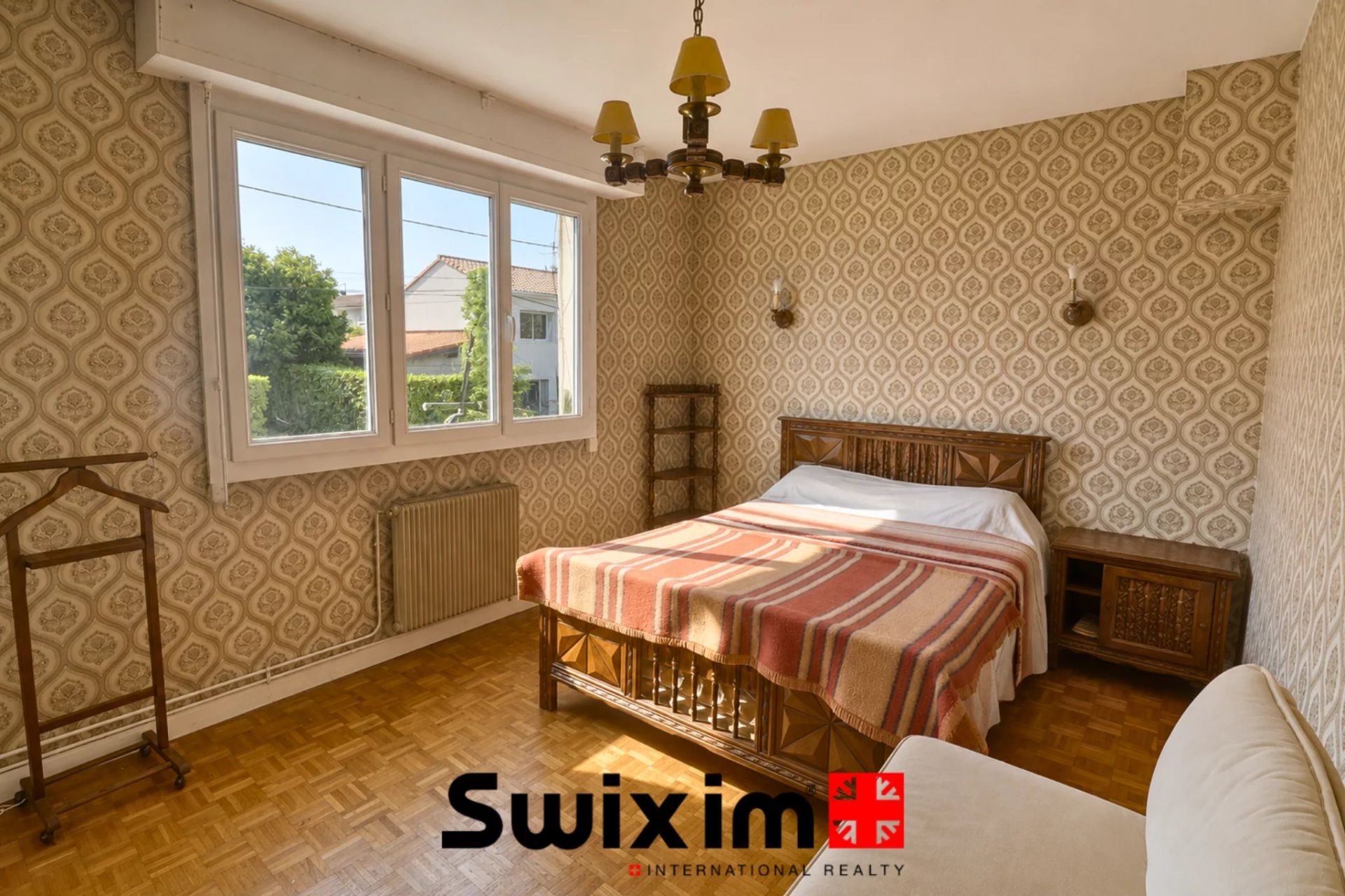 house 5 Rooms for sale on Eysines (33320)