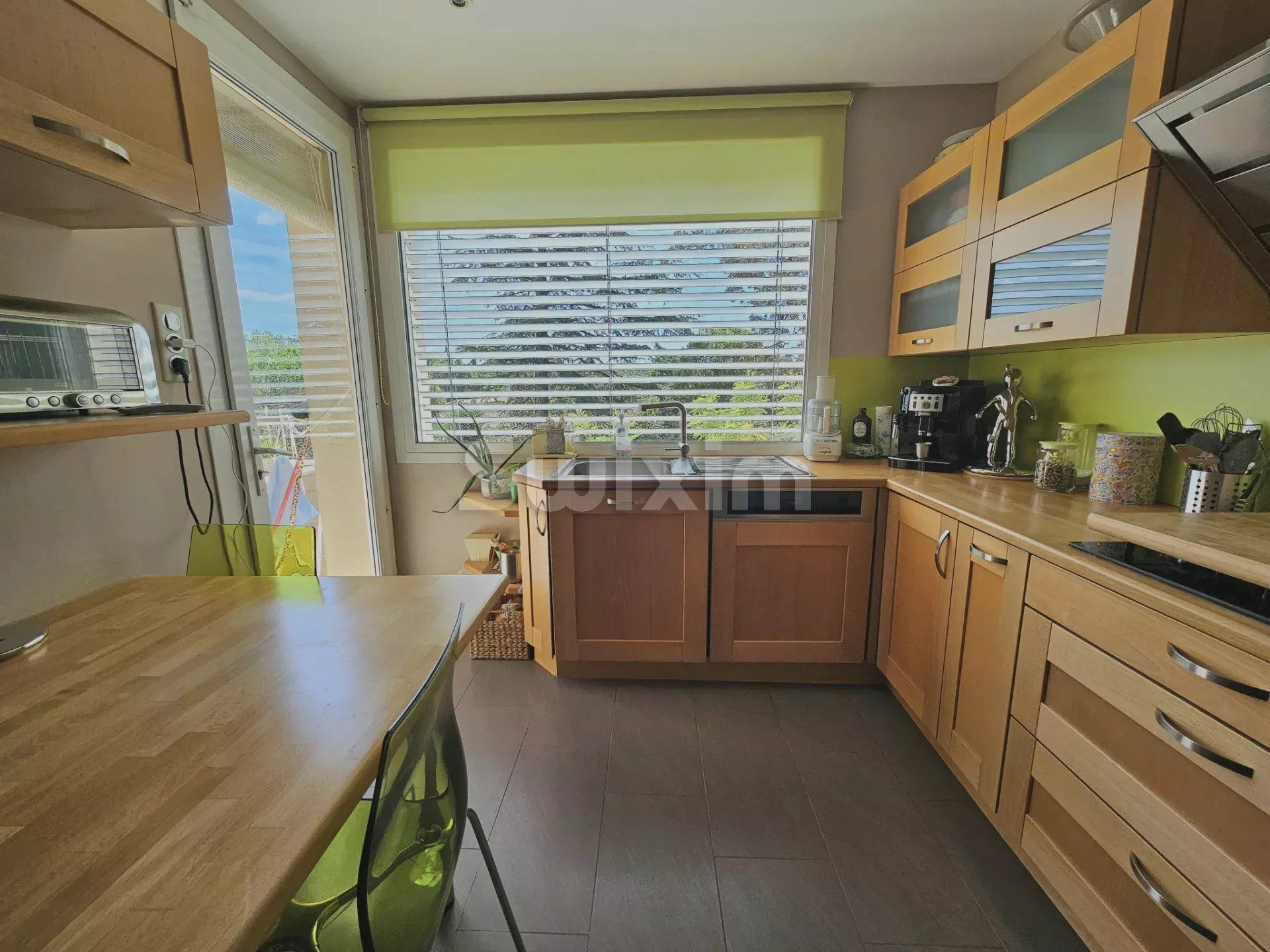 villa 10 Rooms for sale on Saint-Privat-des-Vieux (30340)
