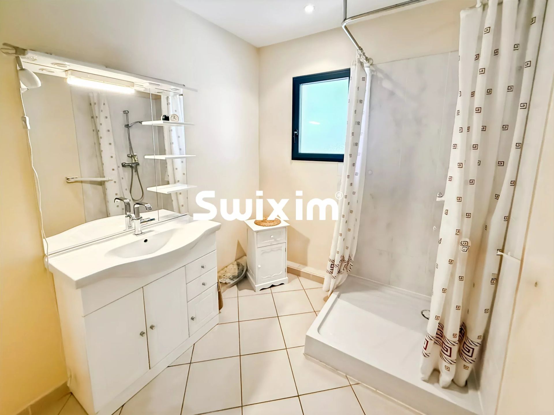 apartamento 3 Quartos para venda sobre Pierrelatte (26700)