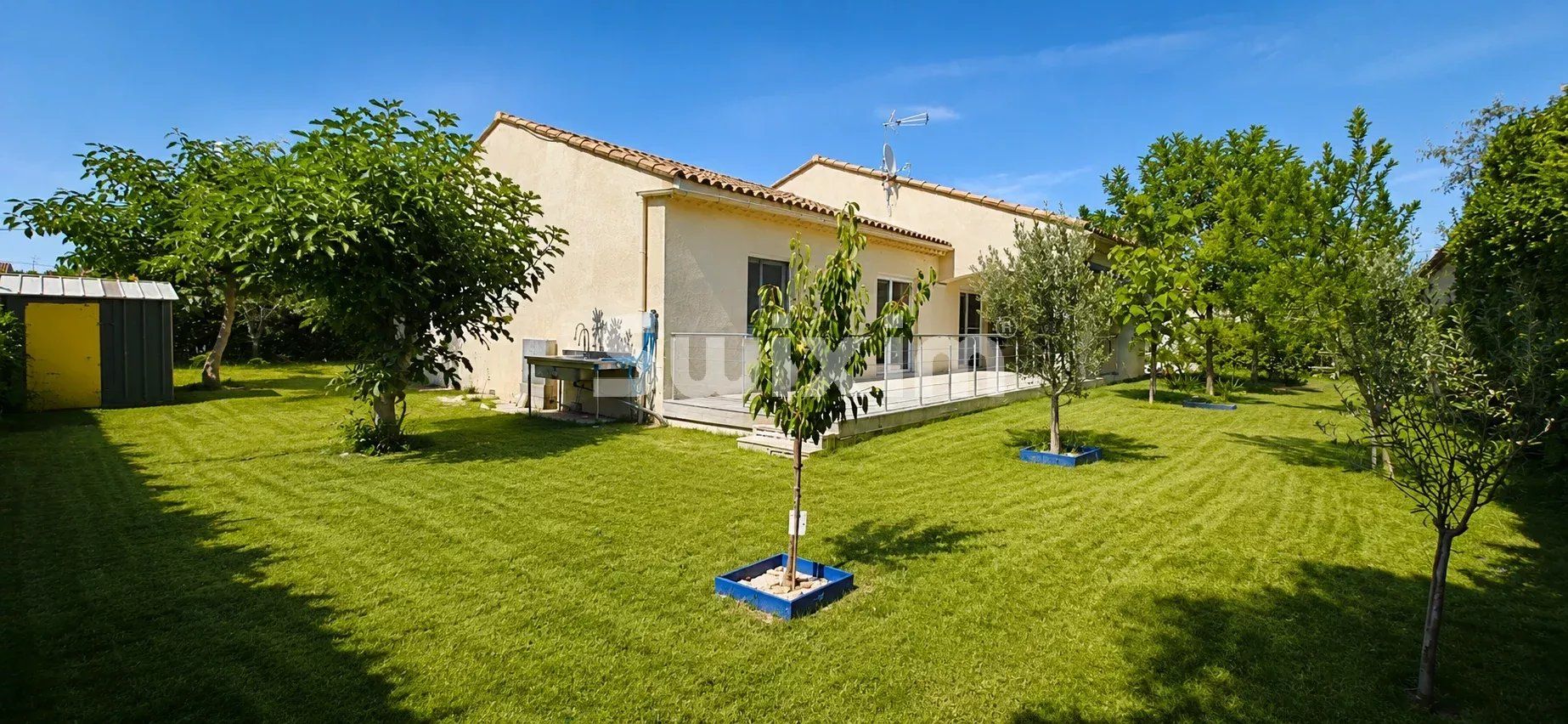 villa 7 Camere in vendita su Valréas (84600)
