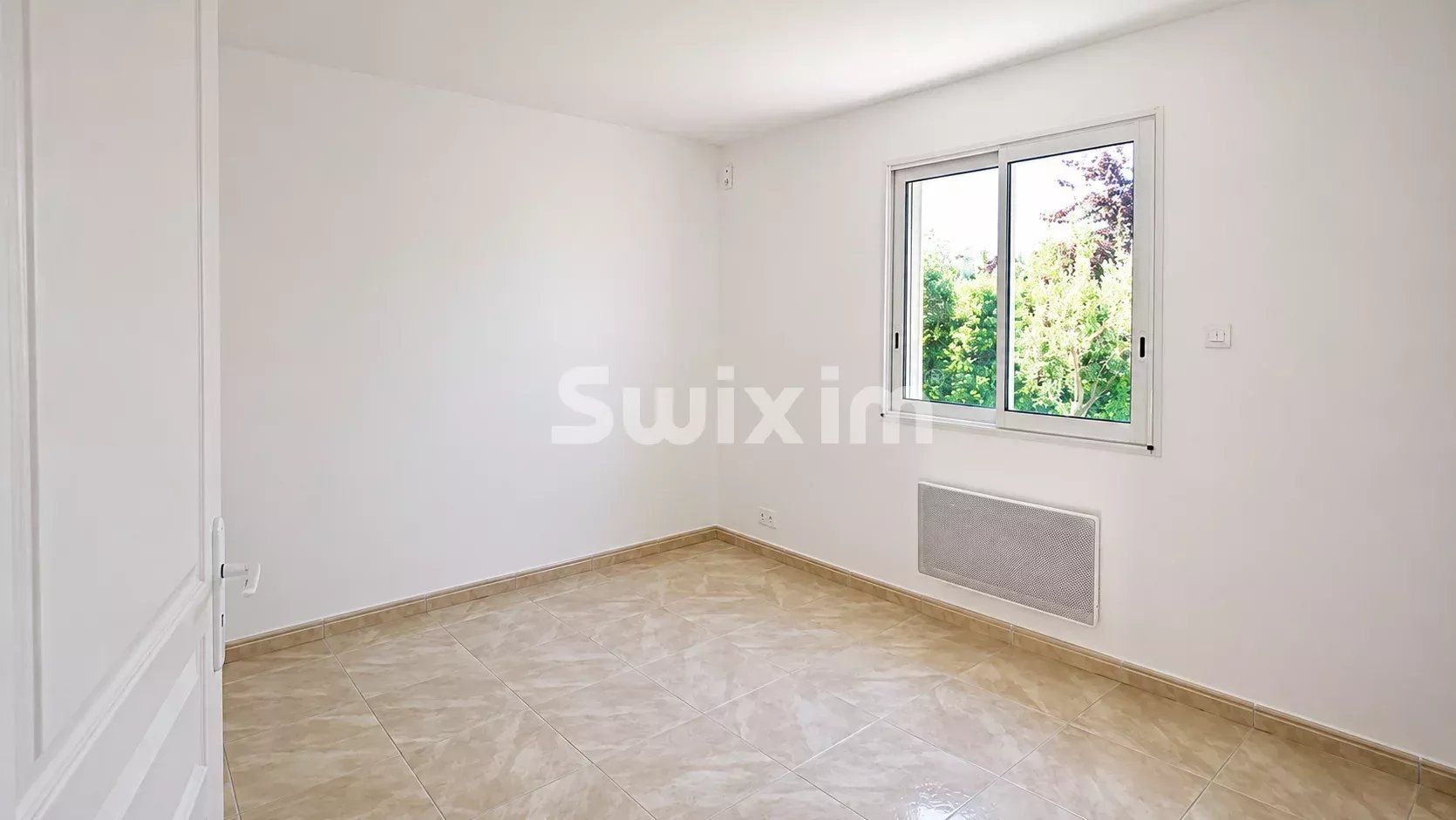 villa 7 Camere in vendita su Valréas (84600)