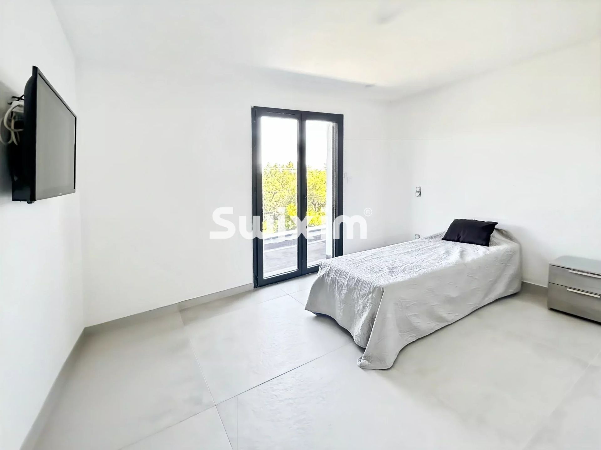 casa 7 Quartos para venda sobre Donzère (26290)