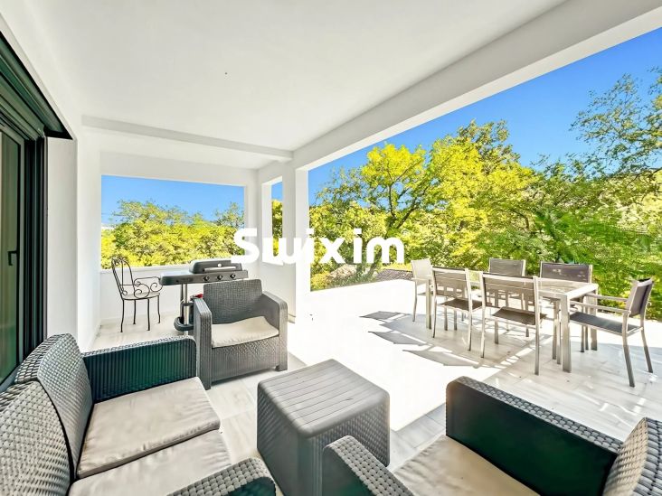 Vendita Casa Donzère 7&nbsp;Camere 149.94&nbsp;m²