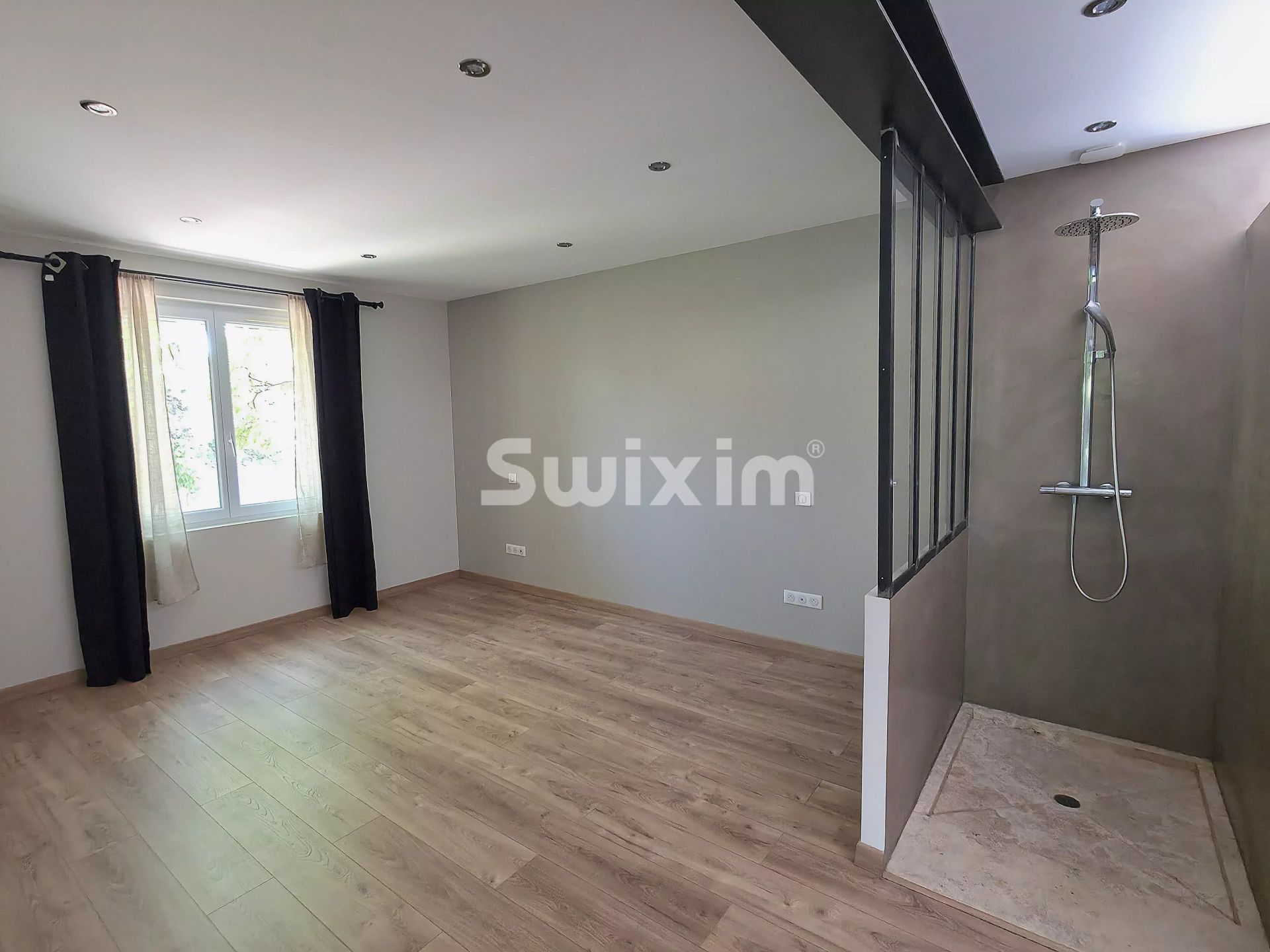 casa 5 Quartos para venda sobre Valréas (84600)