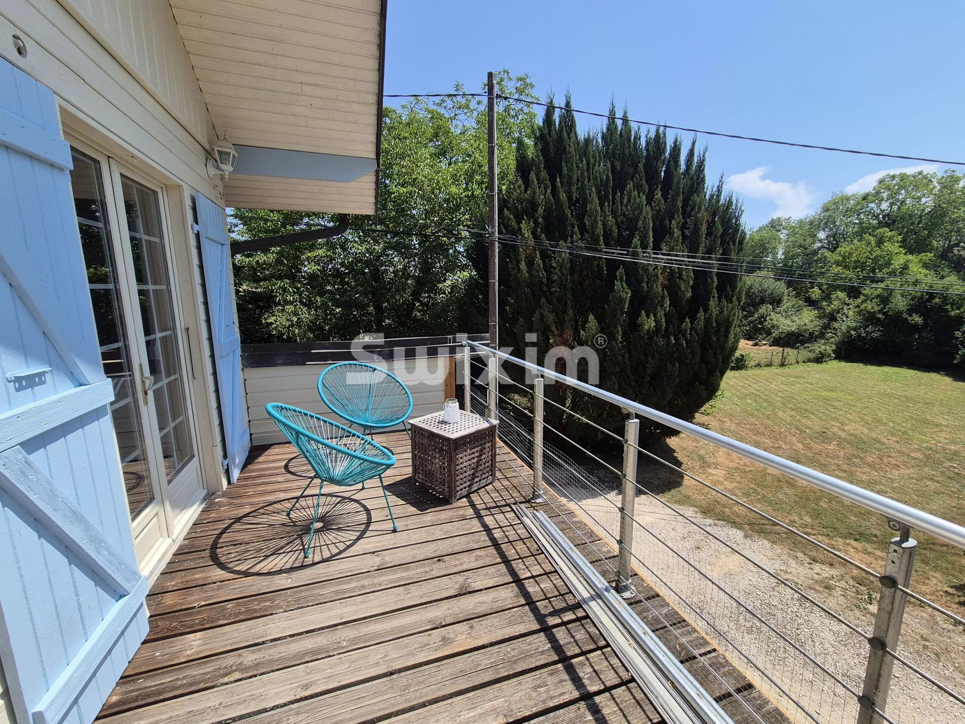 chalet 5 Rooms for sale on Rochefort-sur-Nenon (39700)