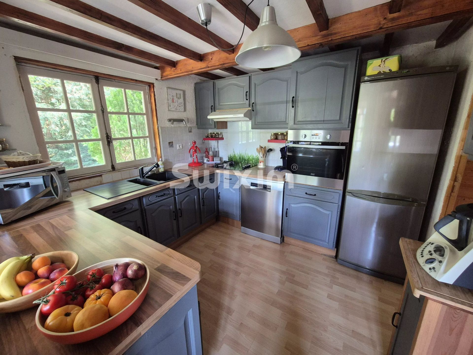 chalet 5 Rooms for sale on Rochefort-sur-Nenon (39700)