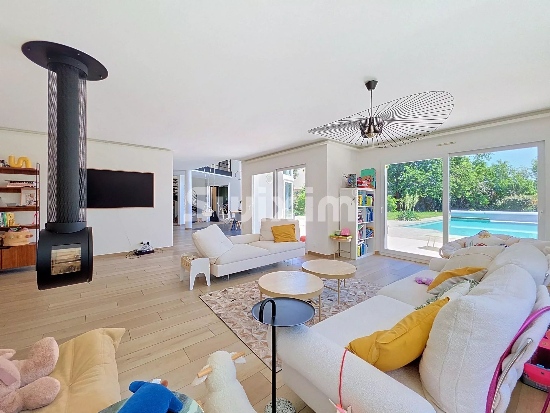 maison 5 Pièces en vente sur Saint-Genis-Pouilly (01630)