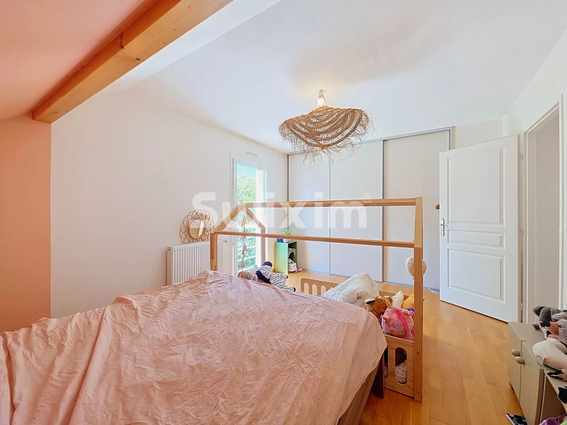 maison 5 Pièces en vente sur Saint-Genis-Pouilly (01630)