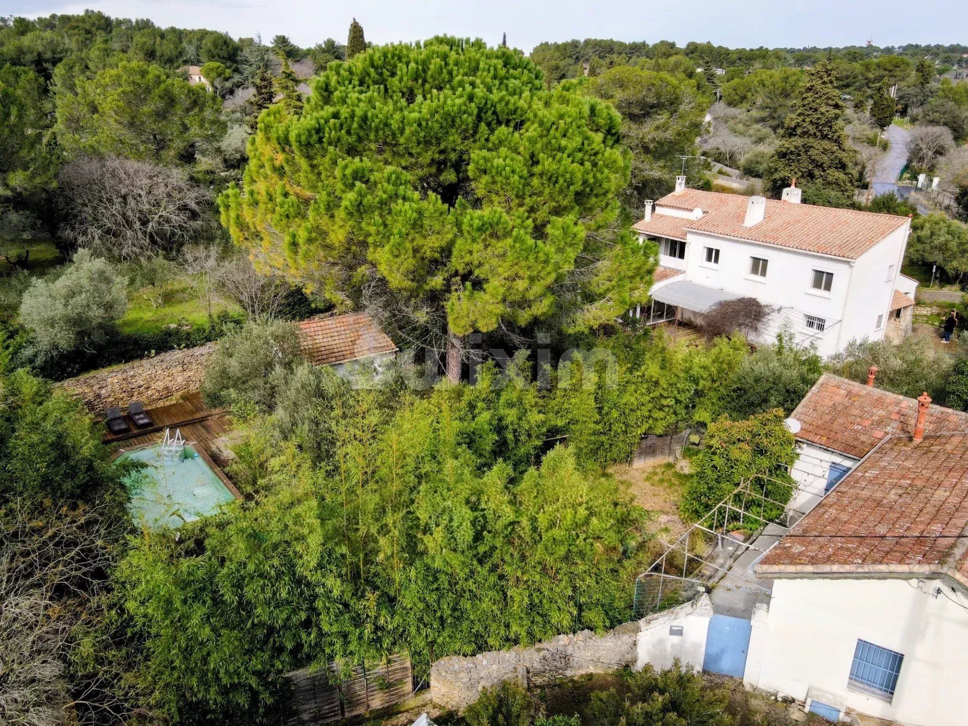 casa 8 Quartos para venda sobre Nîmes (30000)