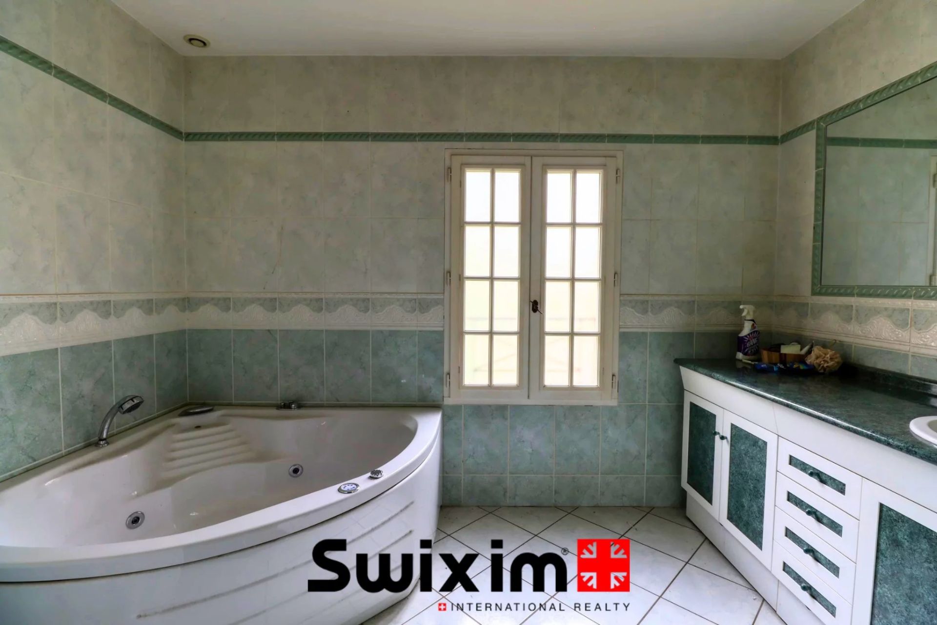 maison 7 Pièces en vente sur Sainte-Hélène (33480)