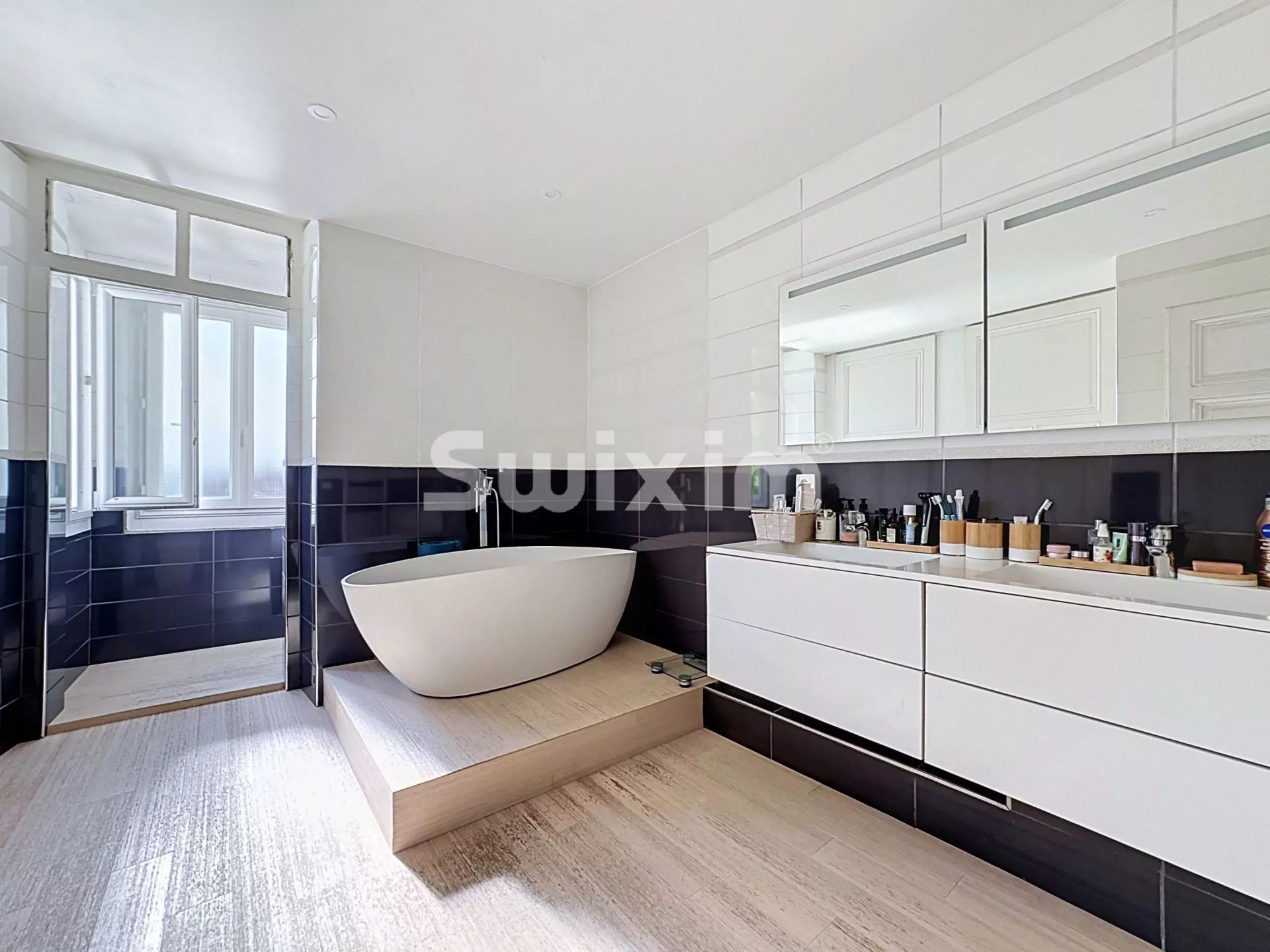 maison de ville 9 Pièces en vente sur Saint-Julien-en-Genevois (74160)