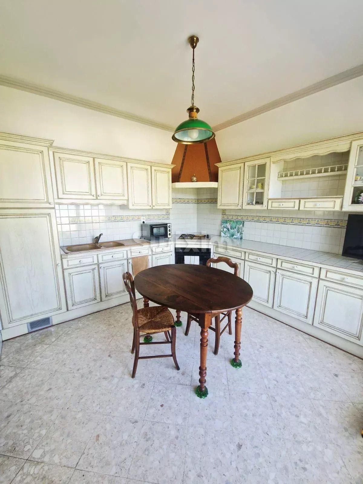 casa 5 Quartos para venda sobre Alès (30100)