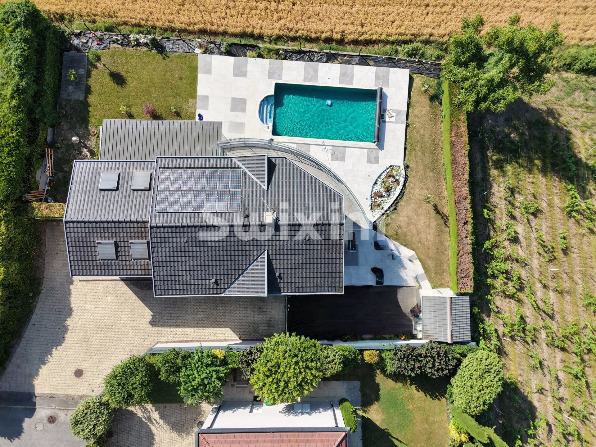 casa 7 Camere in vendita su Challex (01630)