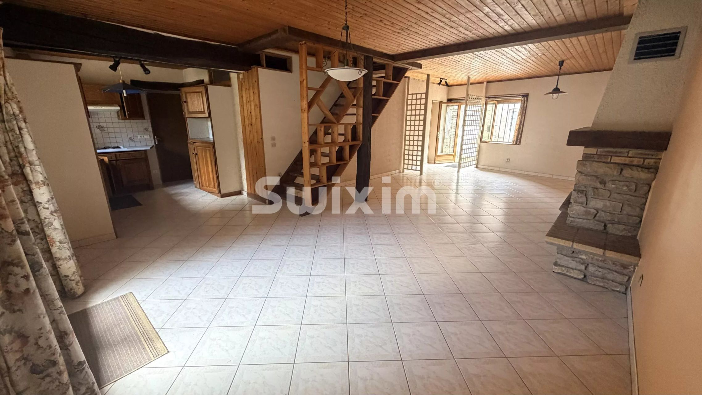 casa 6 Camere in vendita su Archelange (39290)
