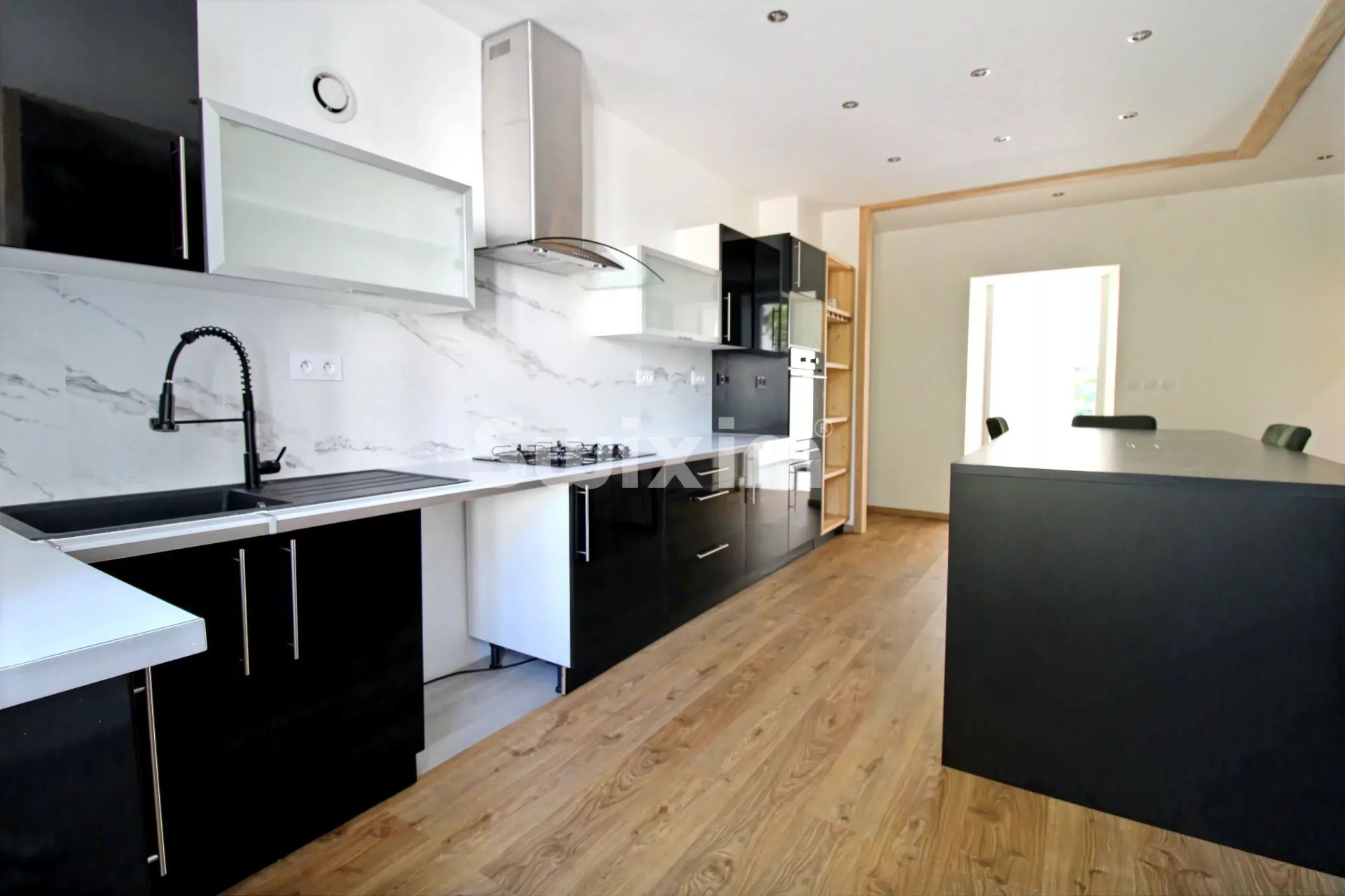 casa 5 Salas en venta en Coteaux du Lizon (39170)