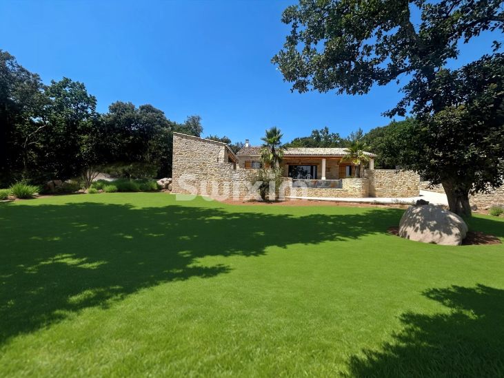 Vente Villa Goudargues 6&nbsp;Pièces 151&nbsp;m²