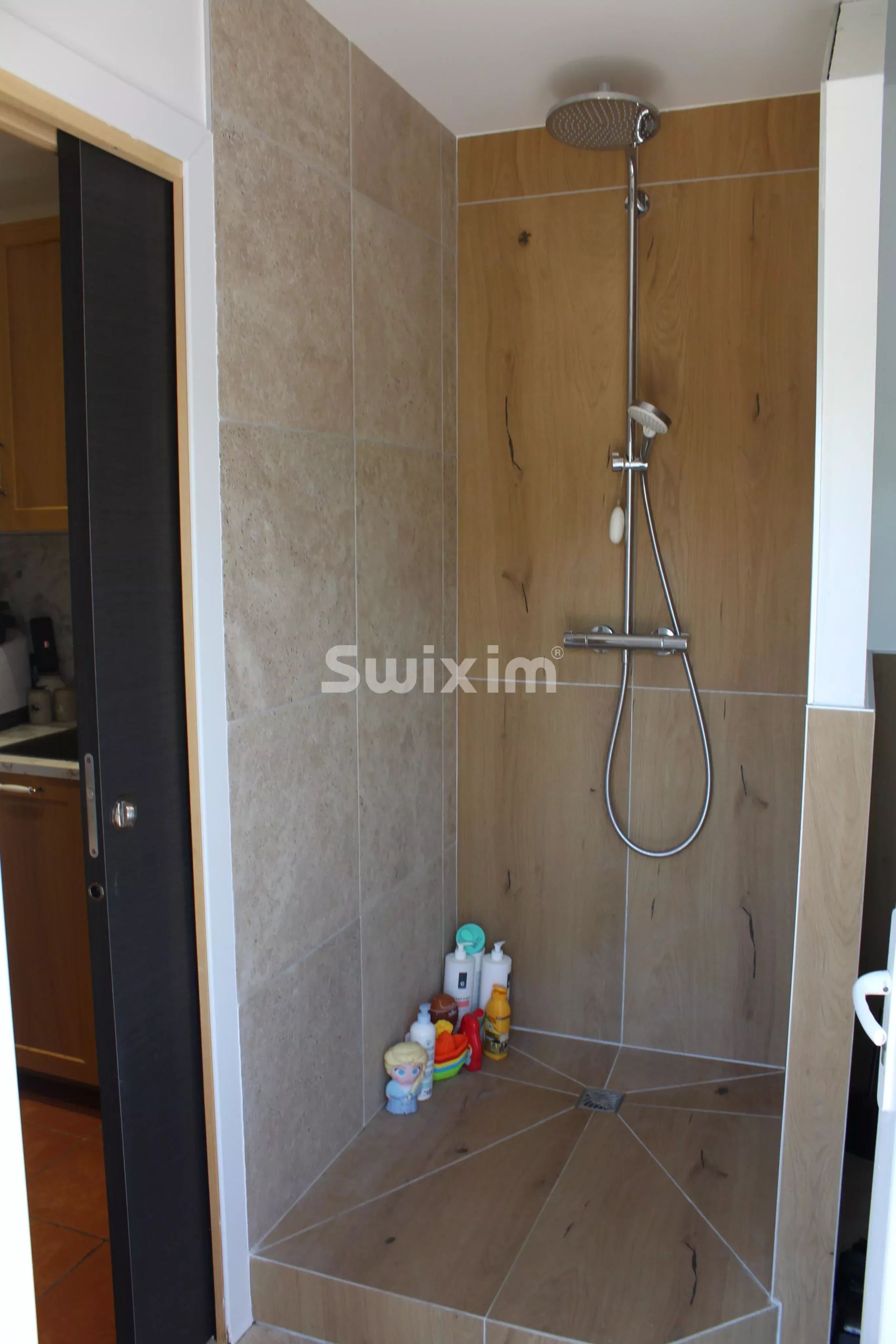 casa 4 Quartos para venda sobre Damparis (39500)
