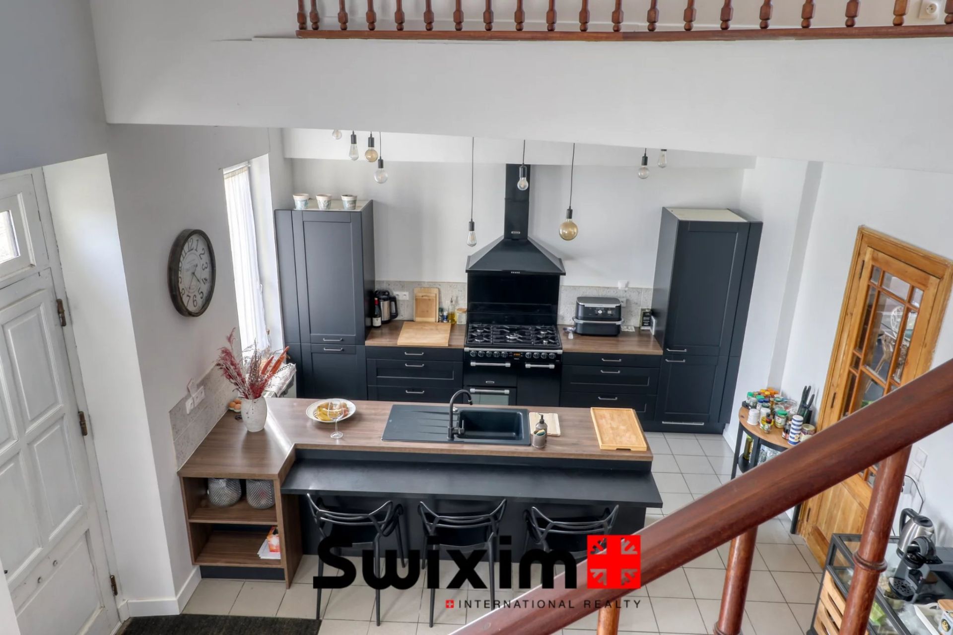 casa 5 Camere in vendita su Brach (33480)