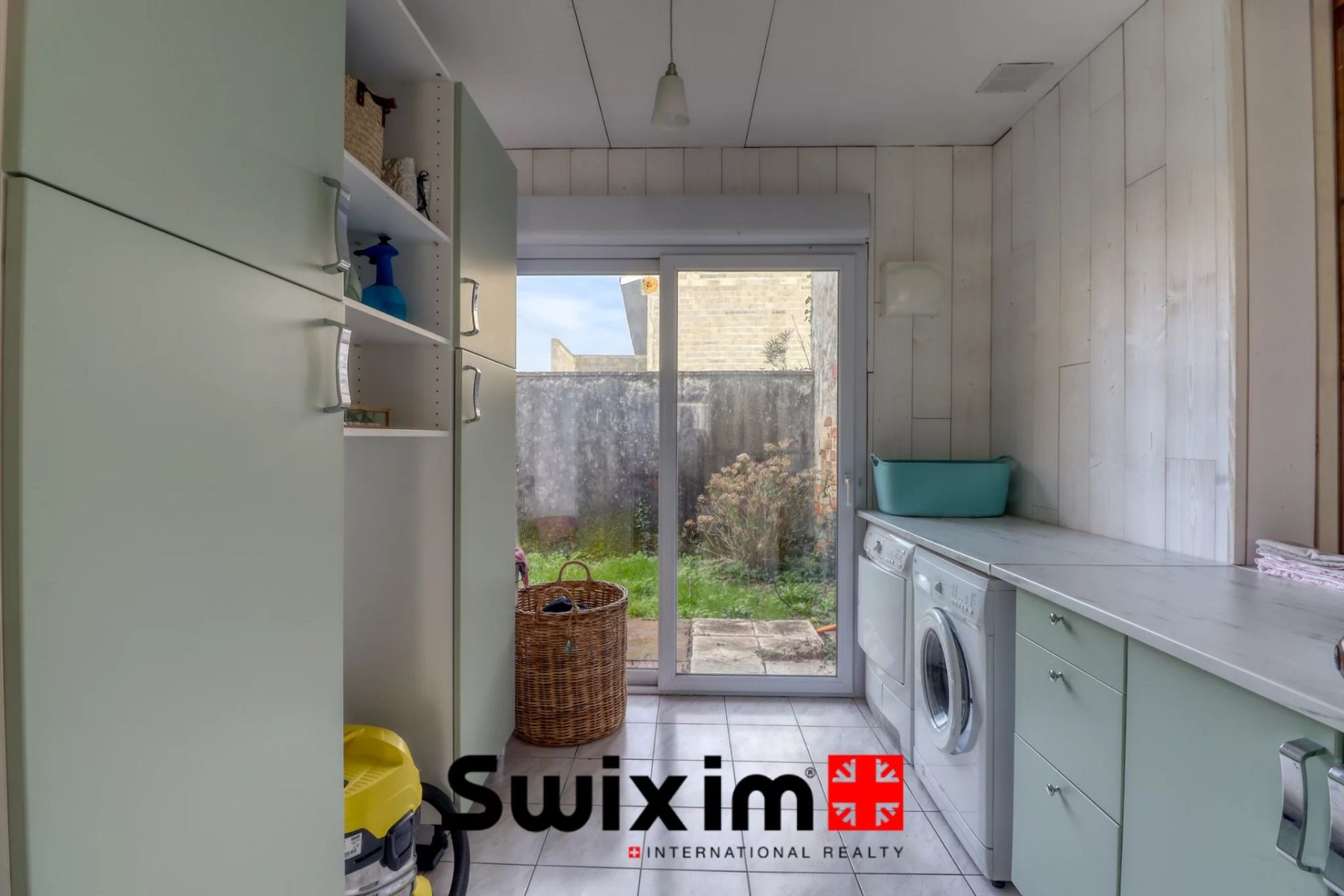 casa 5 Camere in vendita su Brach (33480)
