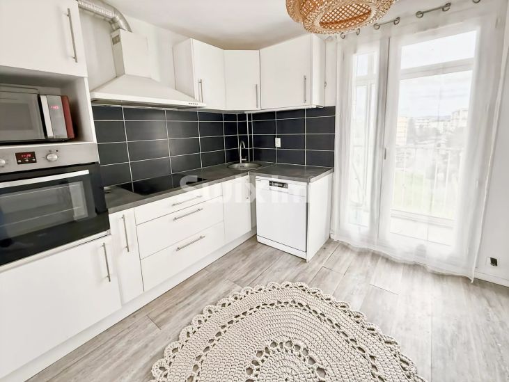 Venda Apartamento Bourg-Saint-Andéol 5&nbsp;Quartos 85&nbsp;m²