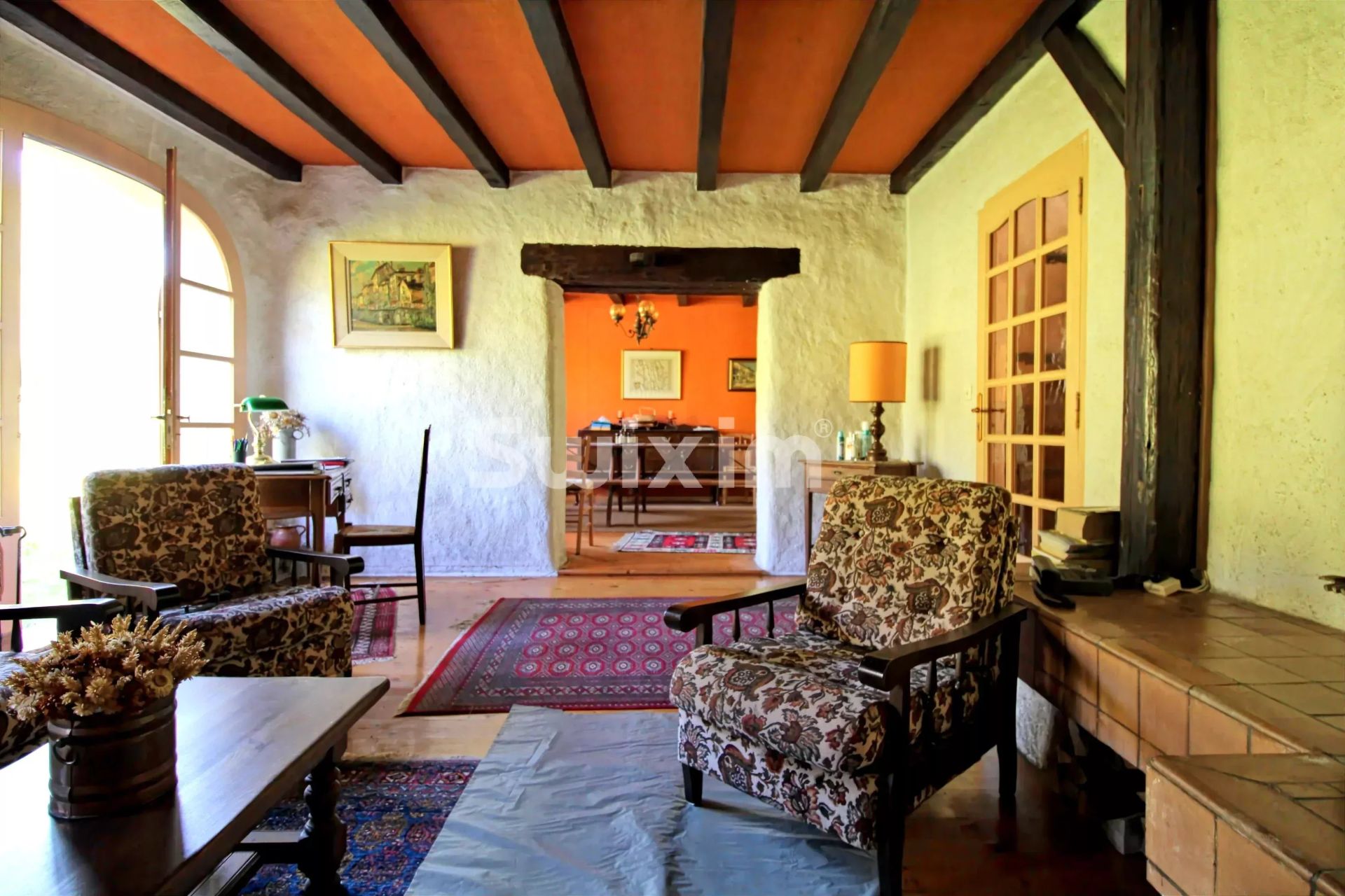house 6 Rooms for sale on Longchaumois (39400)