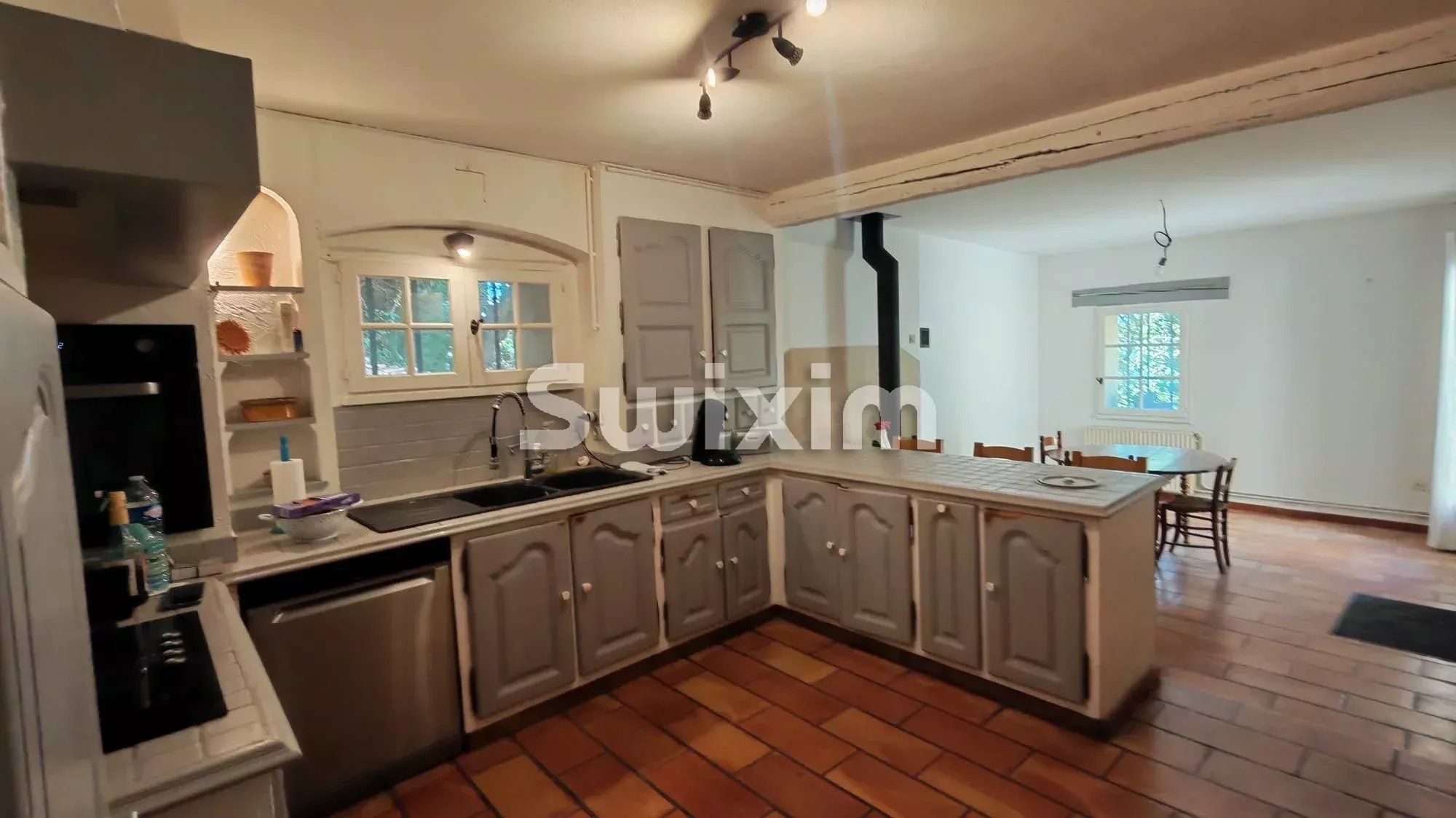 casa 6 Camere in vendita su Roussas (26230)