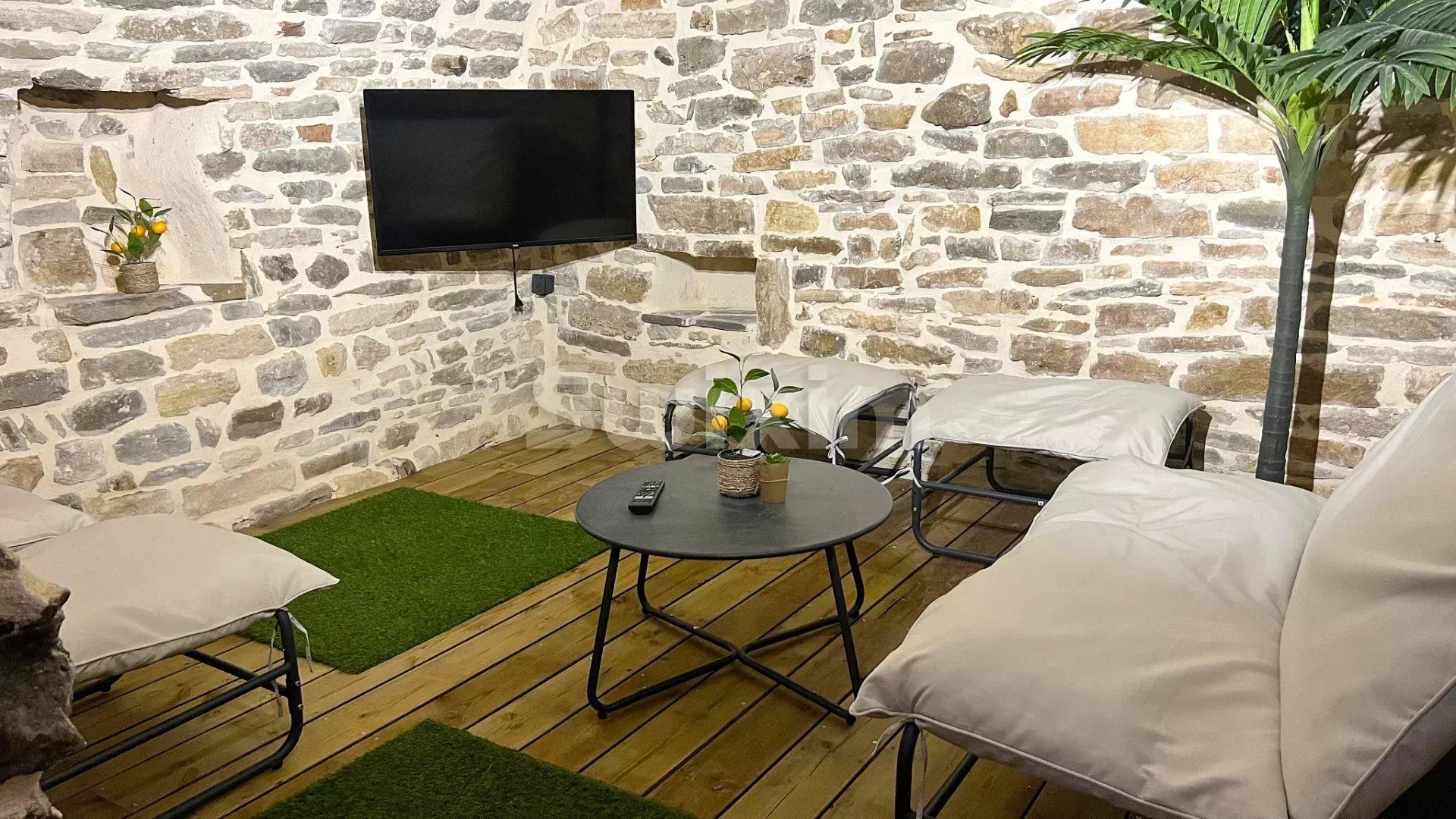 casa 8 Quartos para venda sobre Saint-Étienne-de-l'Olm (30360)