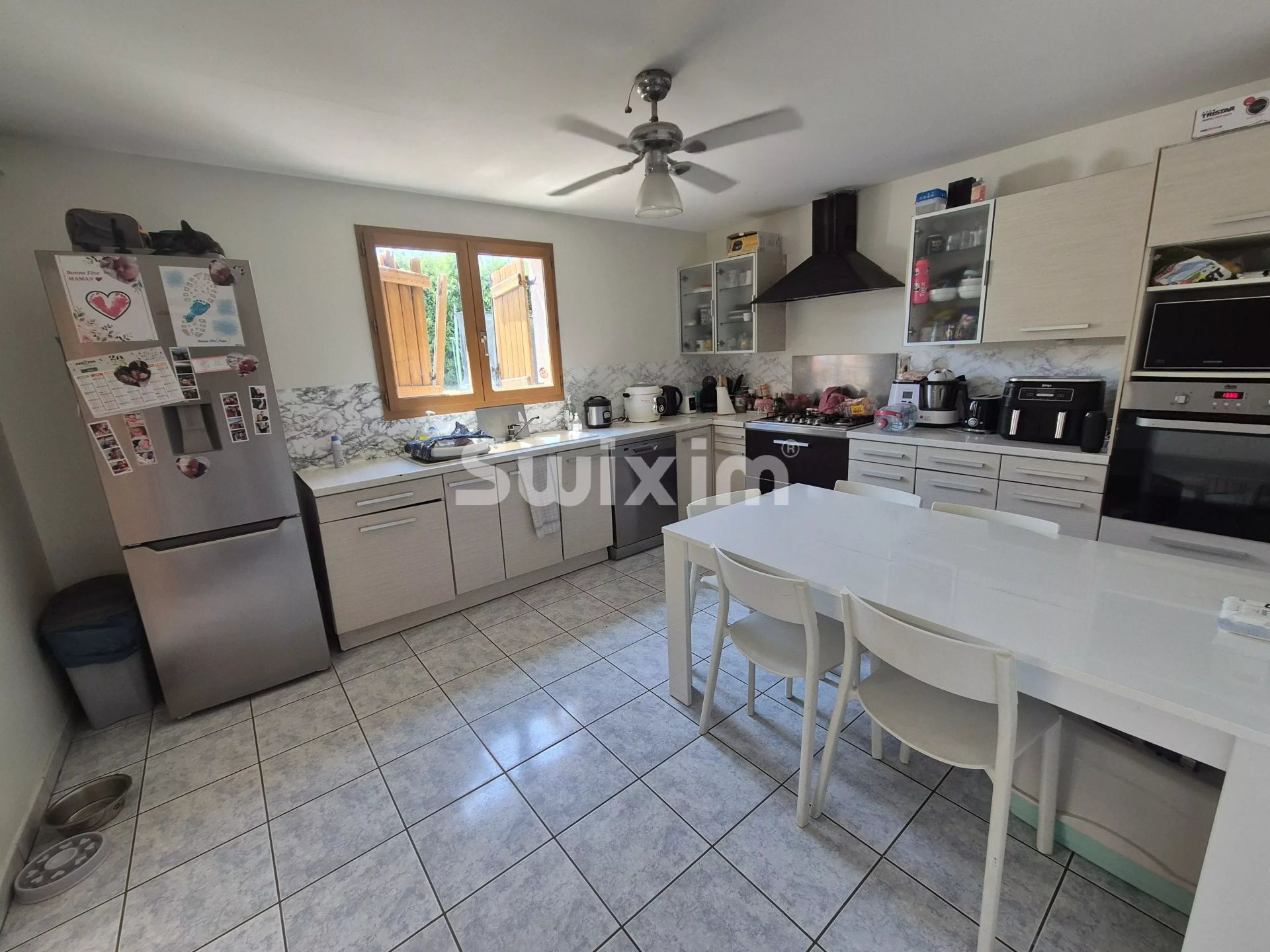 casa 8 Camere in vendita su Sermange (39700)