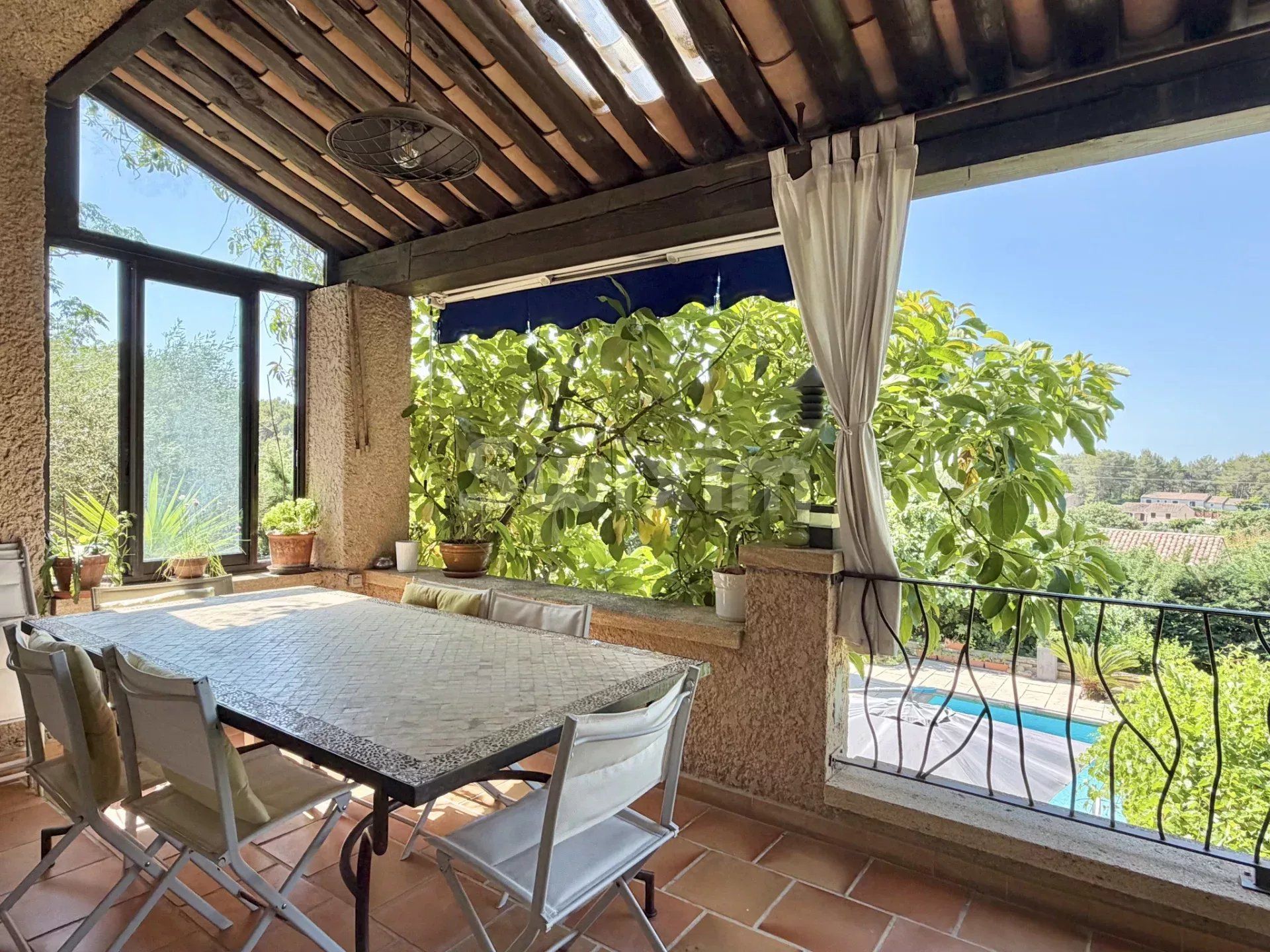 property 11 Rooms for sale on Lédignan (30350)