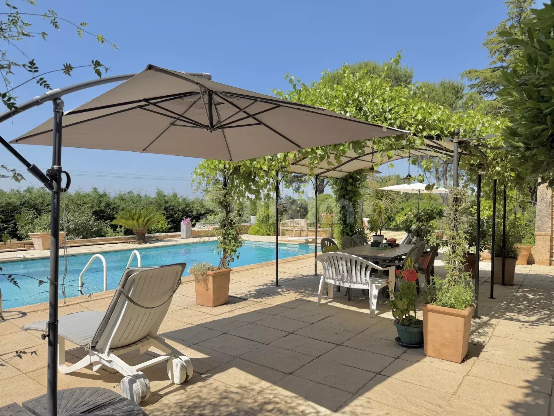 property 11 Rooms for sale on Lédignan (30350)