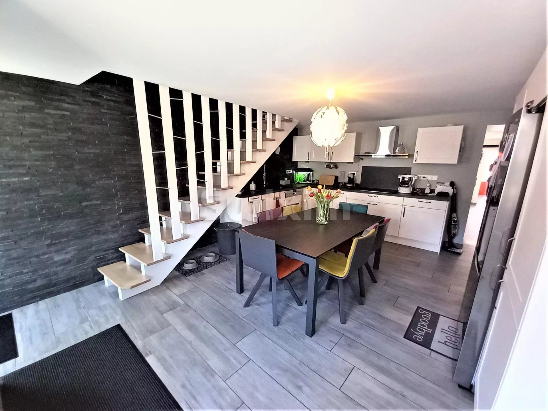 casa 7 Camere in vendita su Champagnole (39300) Vendita Casa Champagnole 7 Camere 196.36 m²