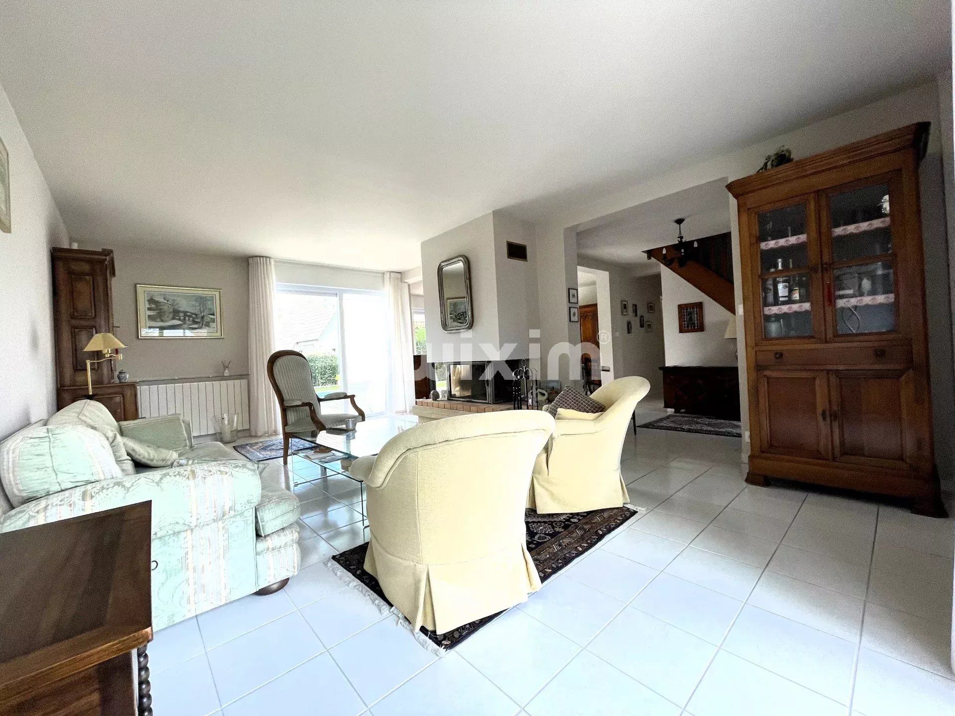 house 7 Rooms for rent on Lampertheim (67450)