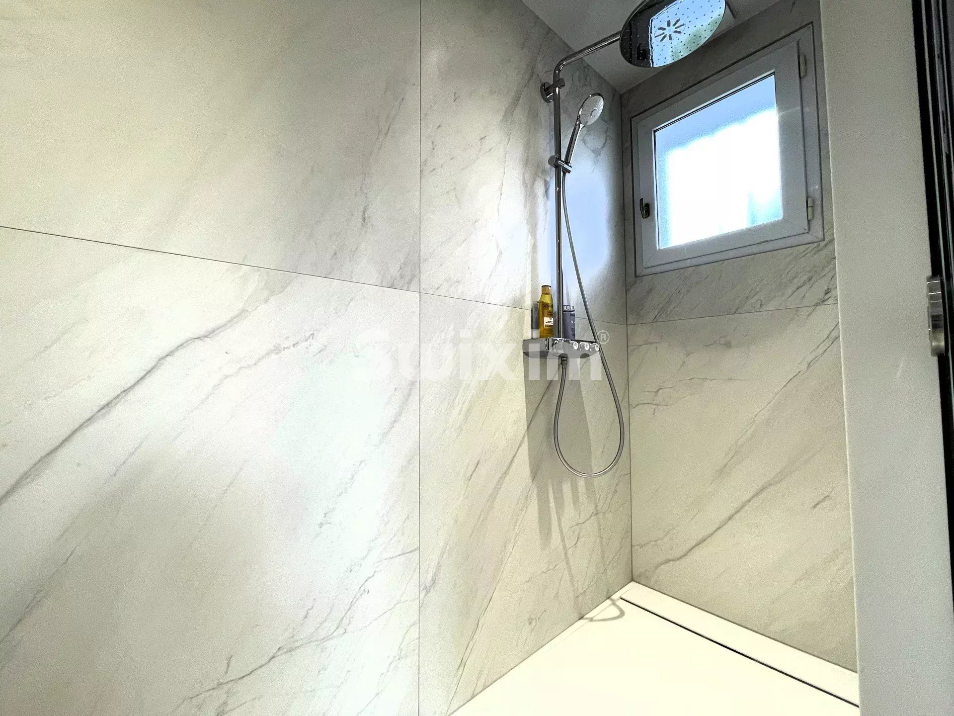 house 7 Rooms for rent on Lampertheim (67450)