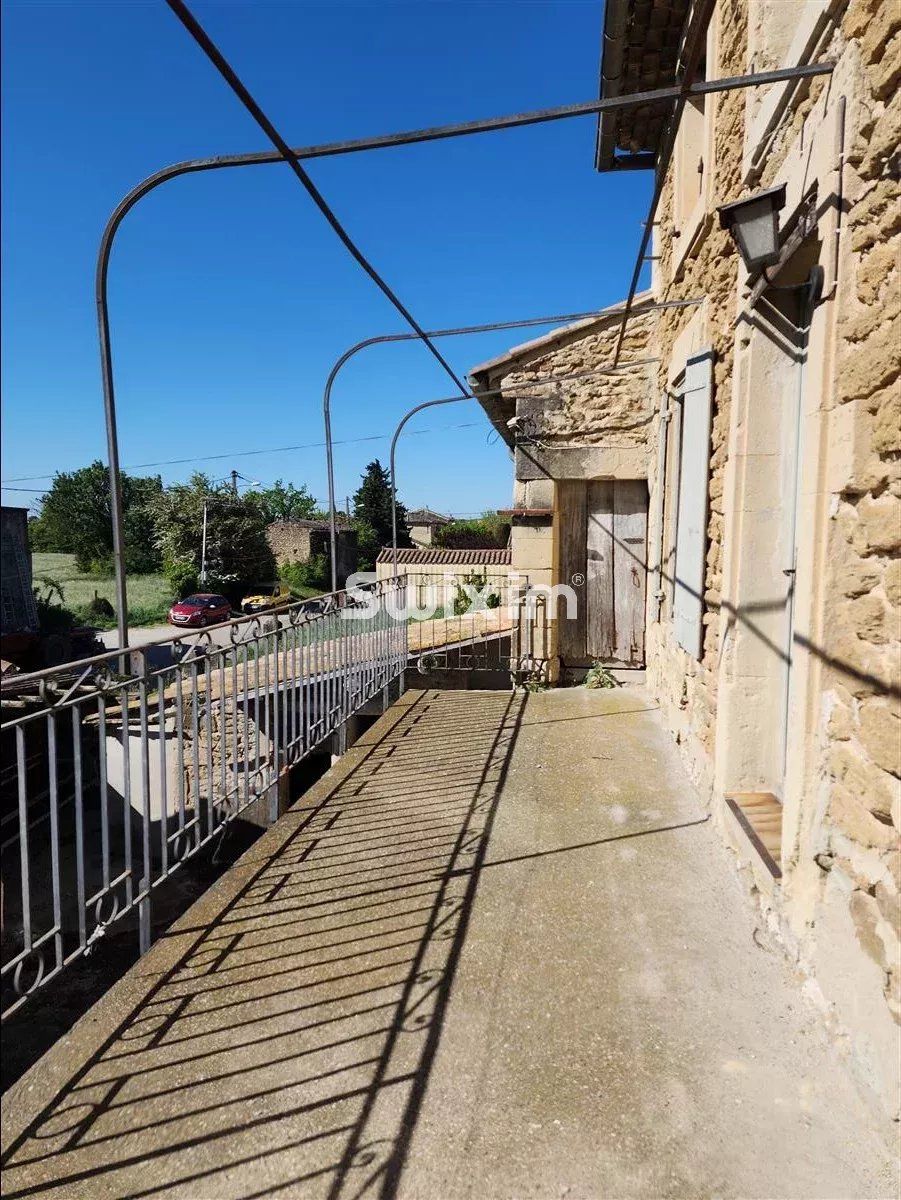 haus 3 Zimmer zum verkauf auf Grignan (26230)