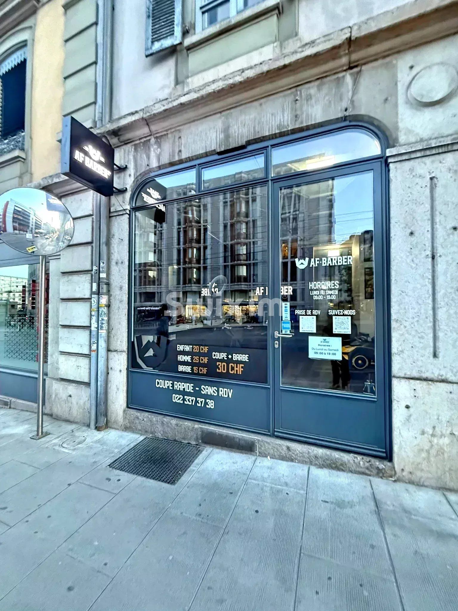 commercial local 1 room for sale on Genève (1201)