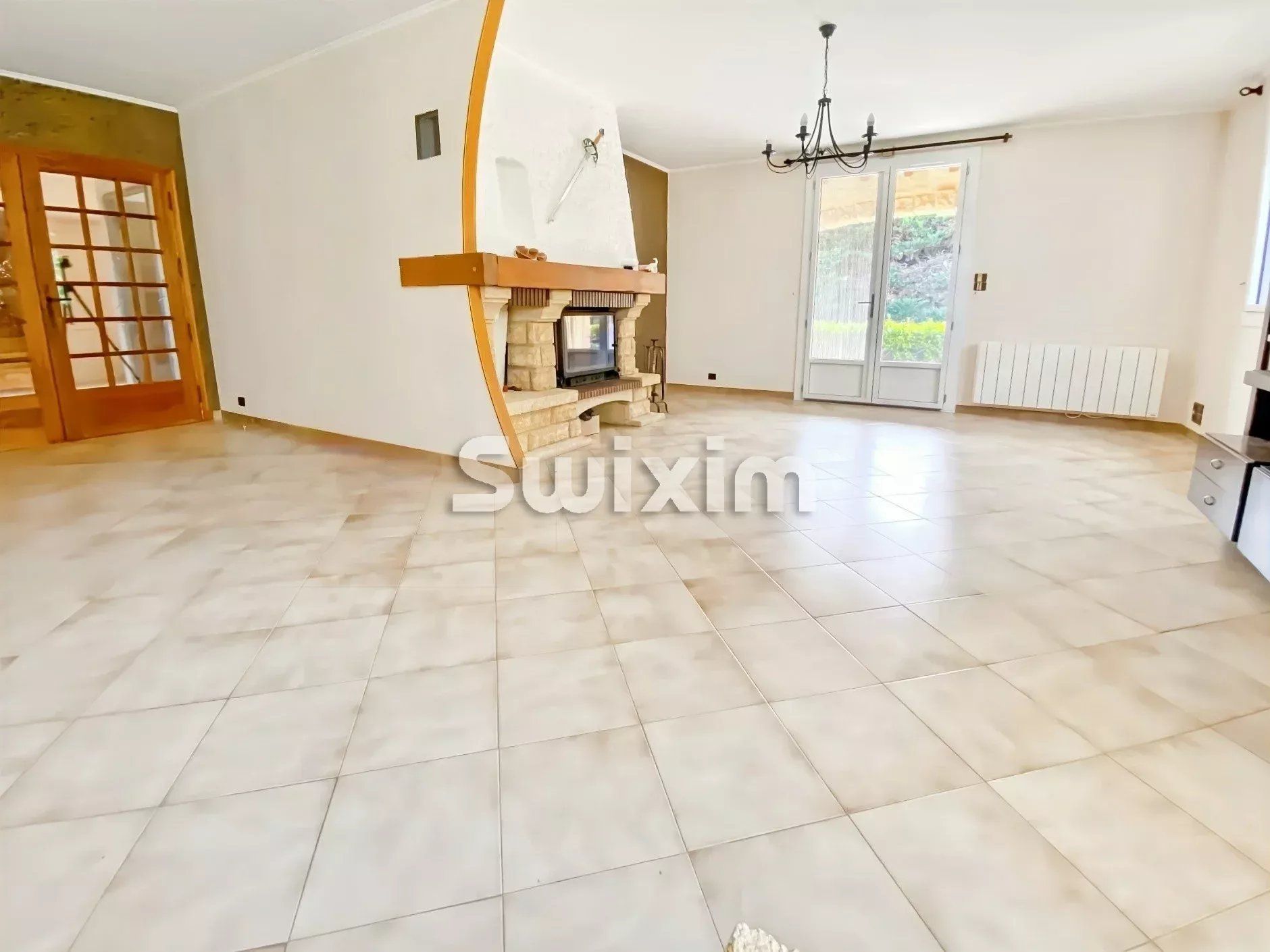 haus 5 Zimmer zum verkauf auf Bagnols-sur-Cèze (30200)