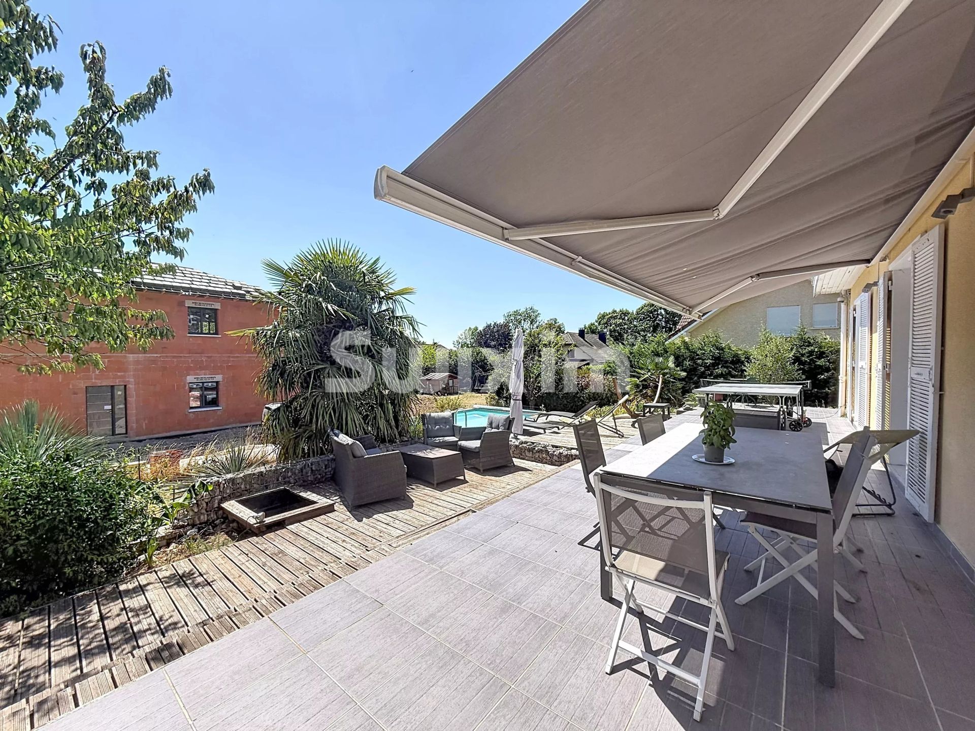 haus 6 Zimmer zum verkauf auf Sergy (01630)