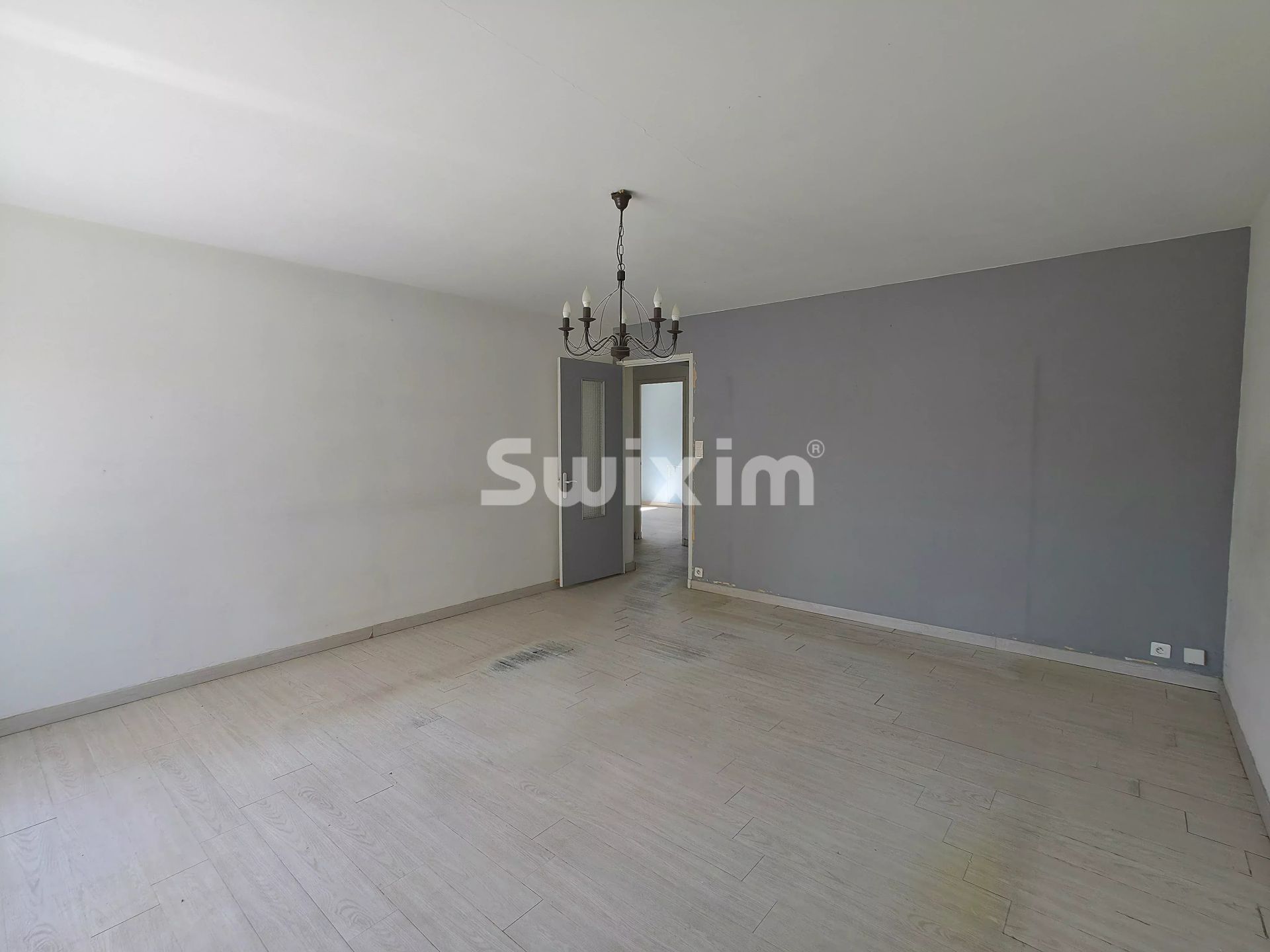 apartment 3 Rooms for sale on Valréas (84600)