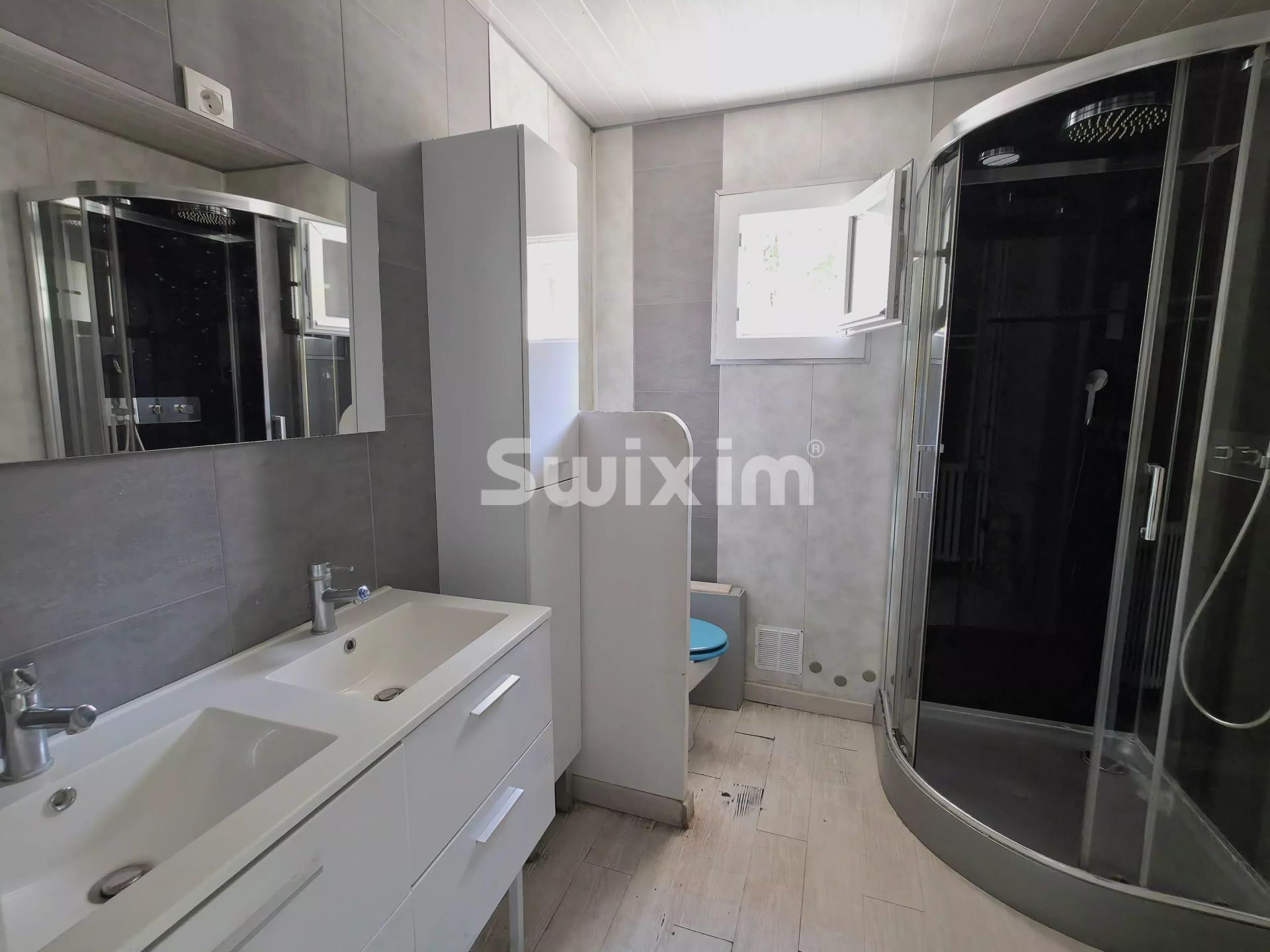apartment 3 Rooms for sale on Valréas (84600)