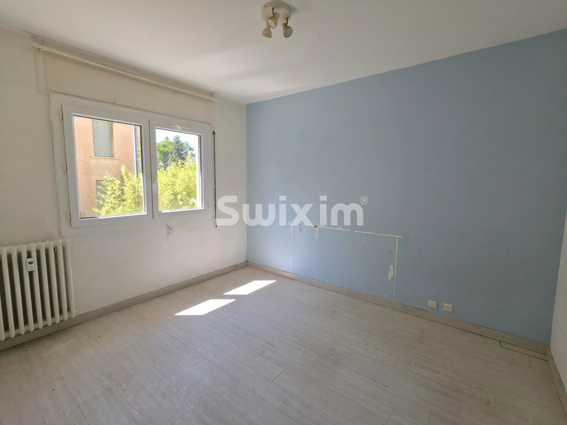 apartment 3 Rooms for sale on Valréas (84600)
