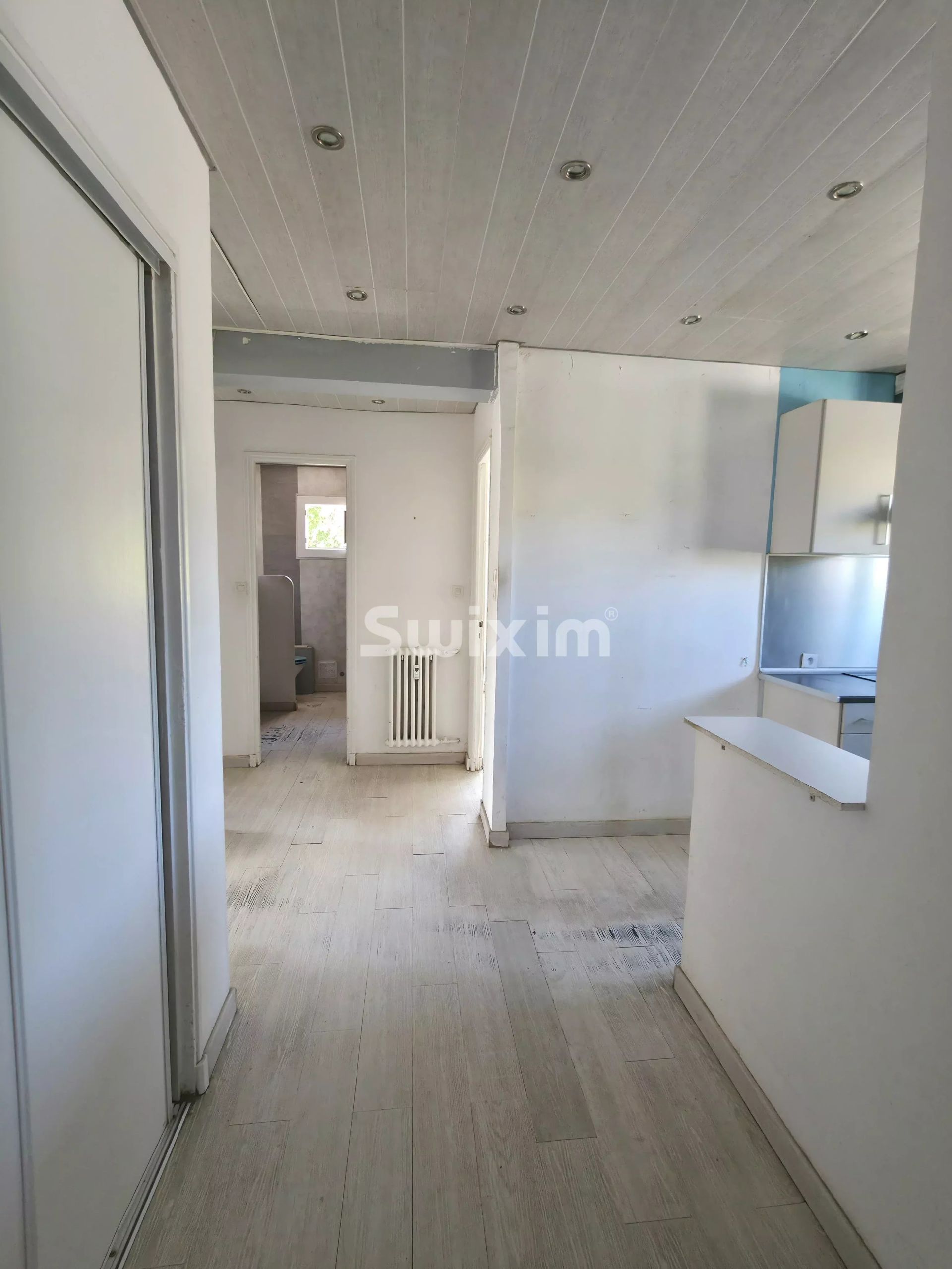 apartment 3 Rooms for sale on Valréas (84600)