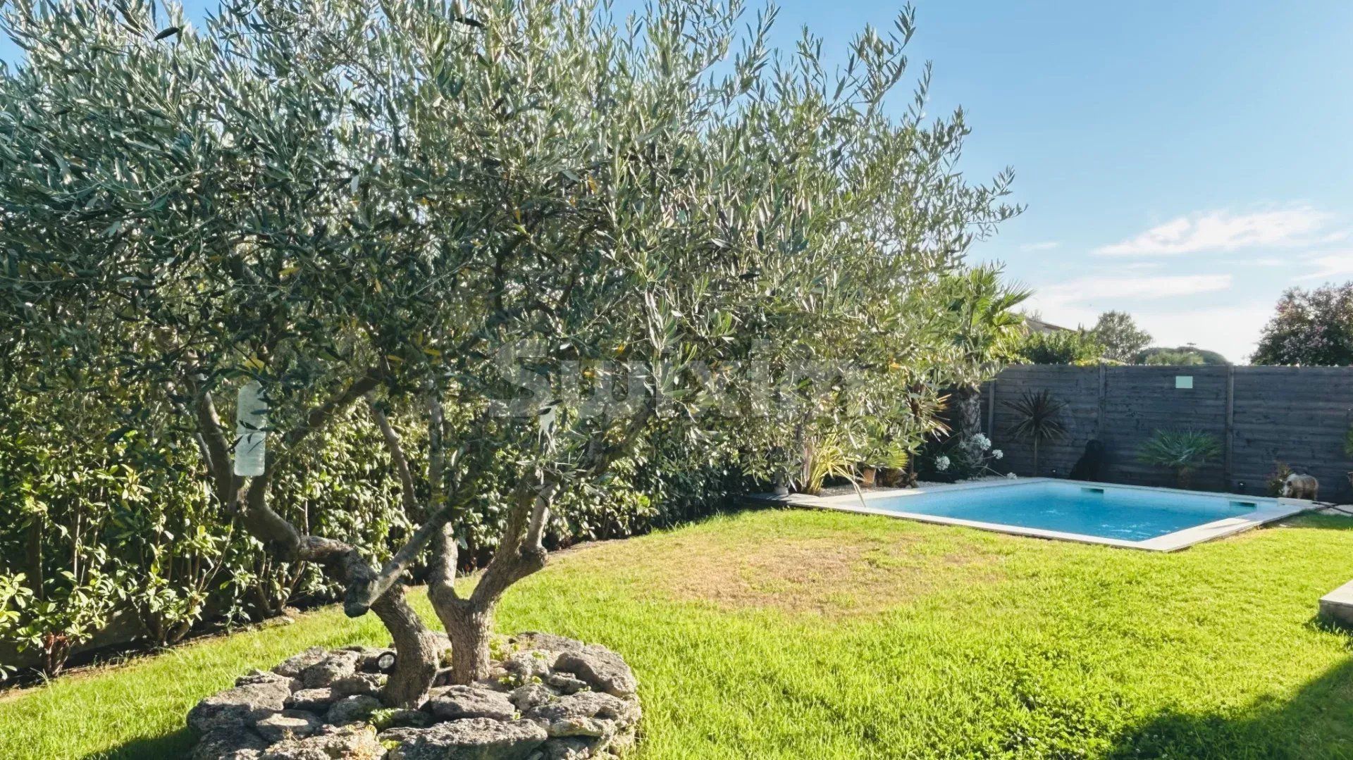 villa 5 Camere in vendita su Uzès (30700)