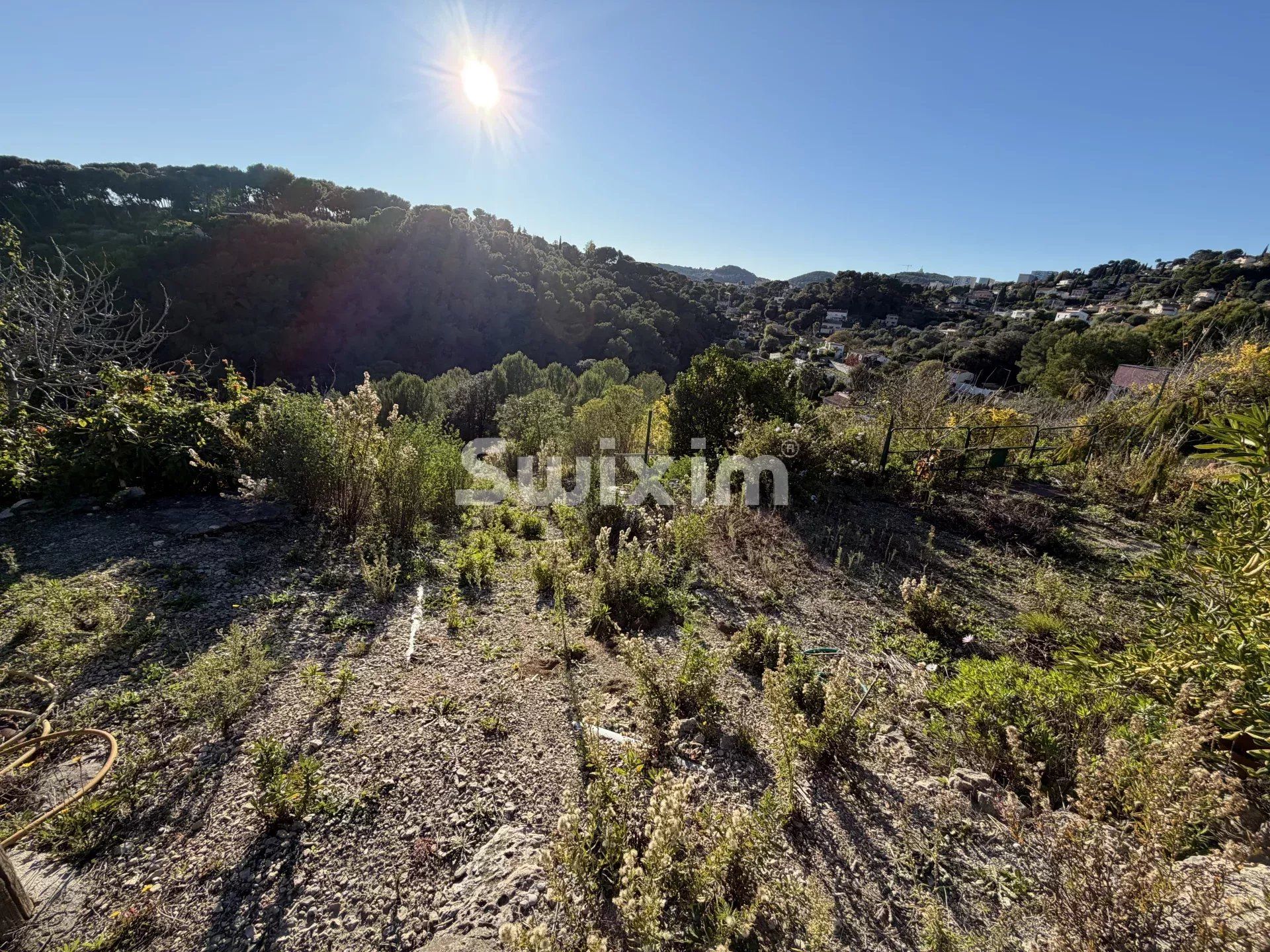 terreno edificável para venda sobre Vallauris (06220)